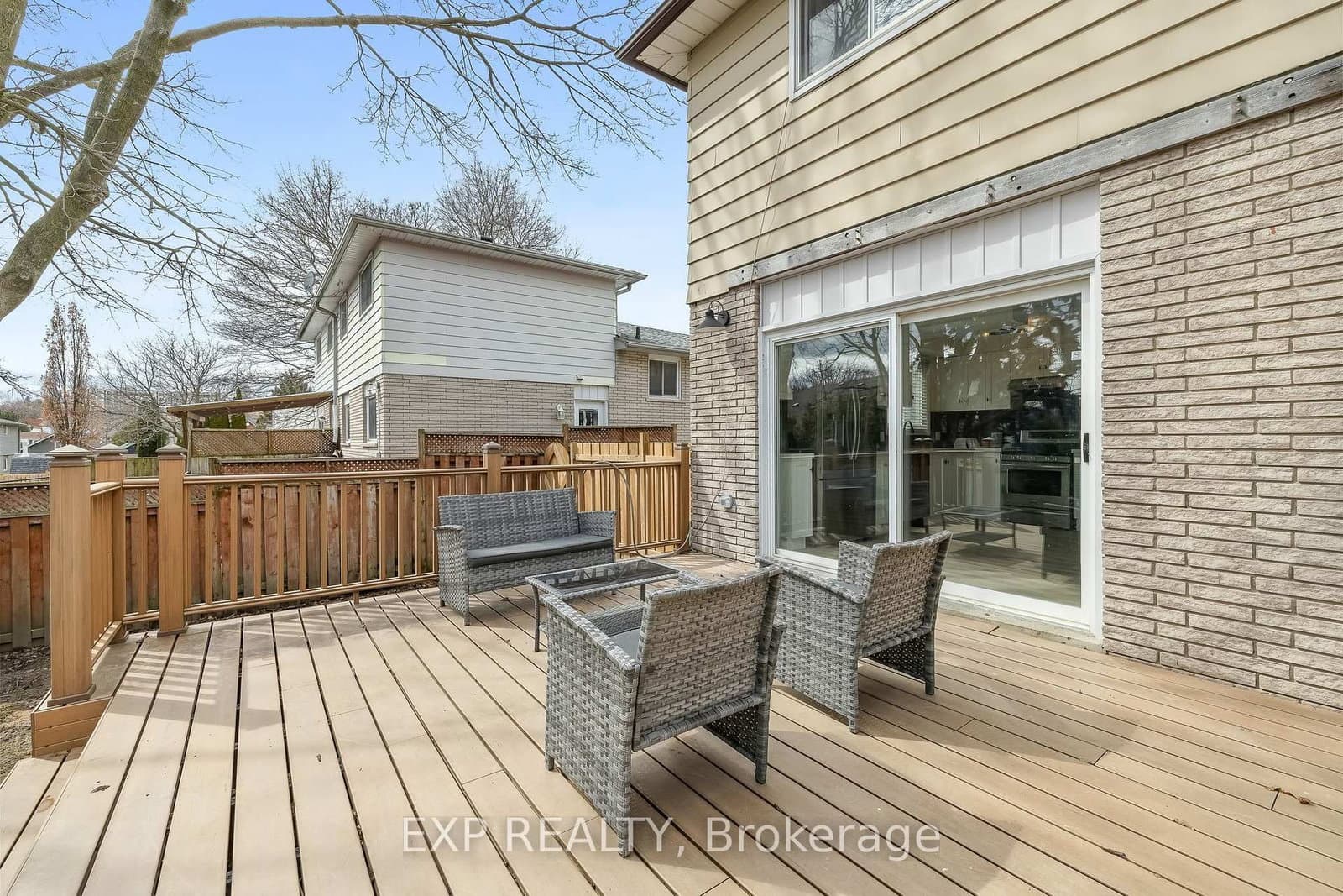 17 Lawrence Cres, Bowmanville - Photo 39 of 40