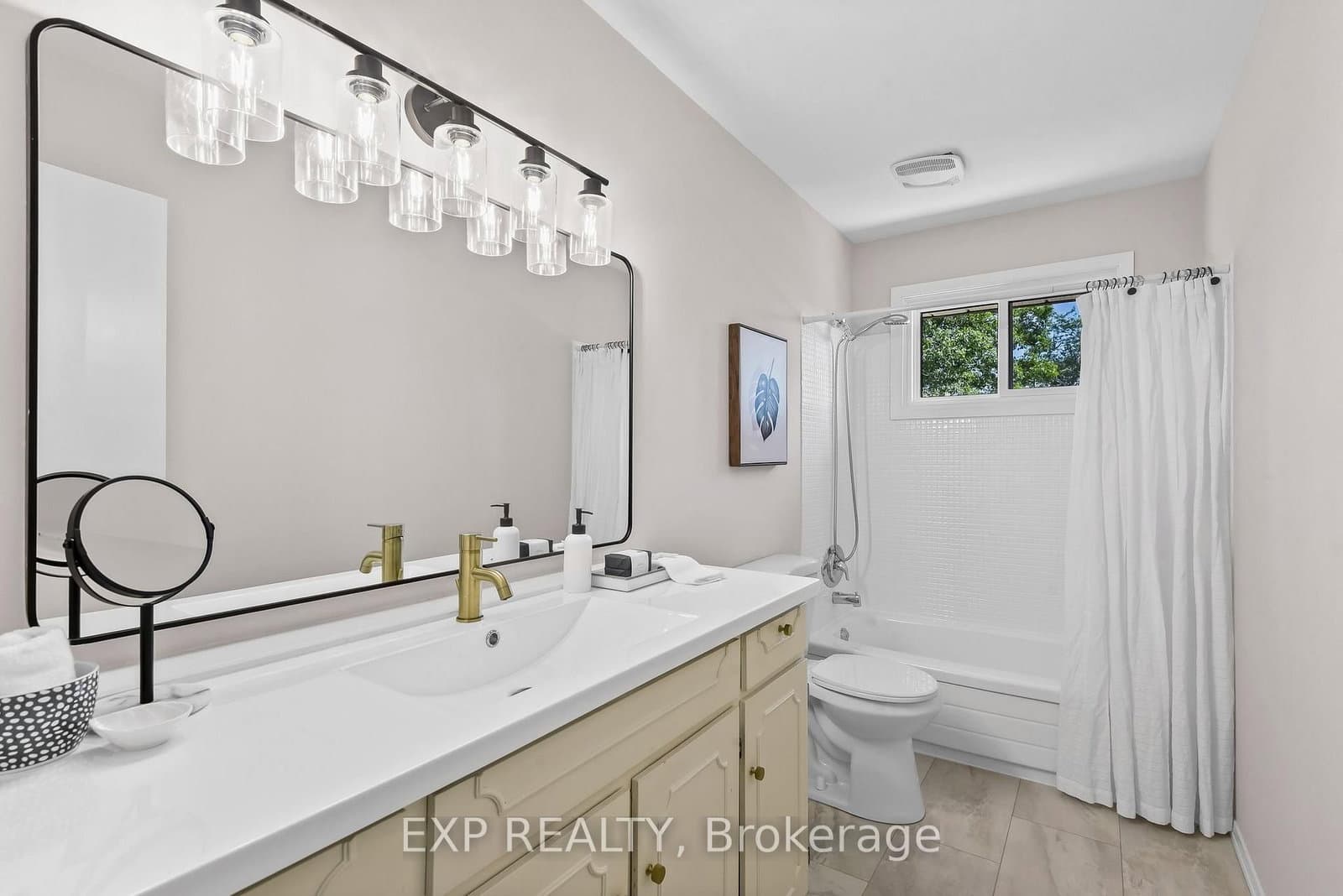 17 Liberty St, Hampton - Photo 23 of 40