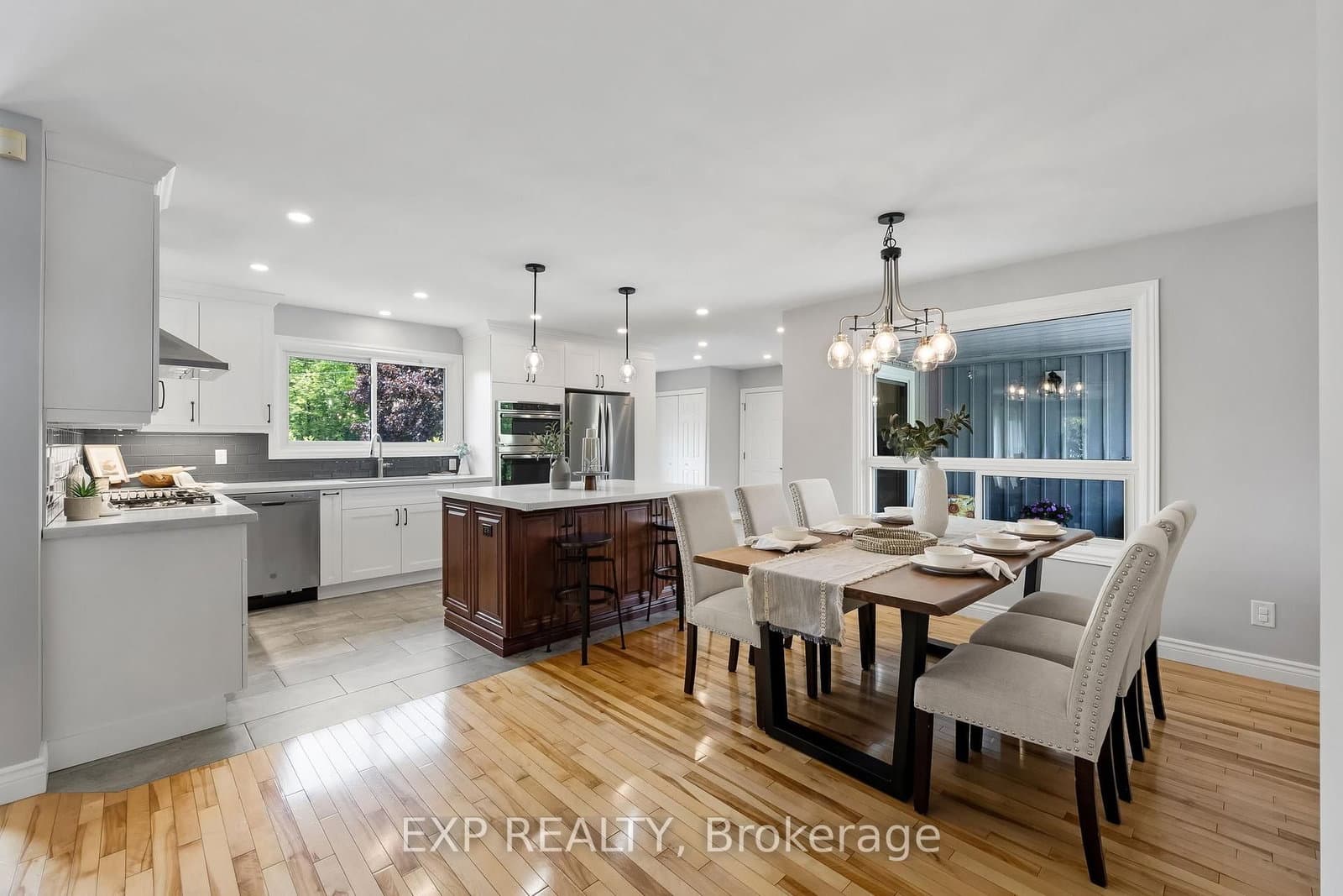 1742 Pebblestone Rd, Courtice - Photo 9 of 40