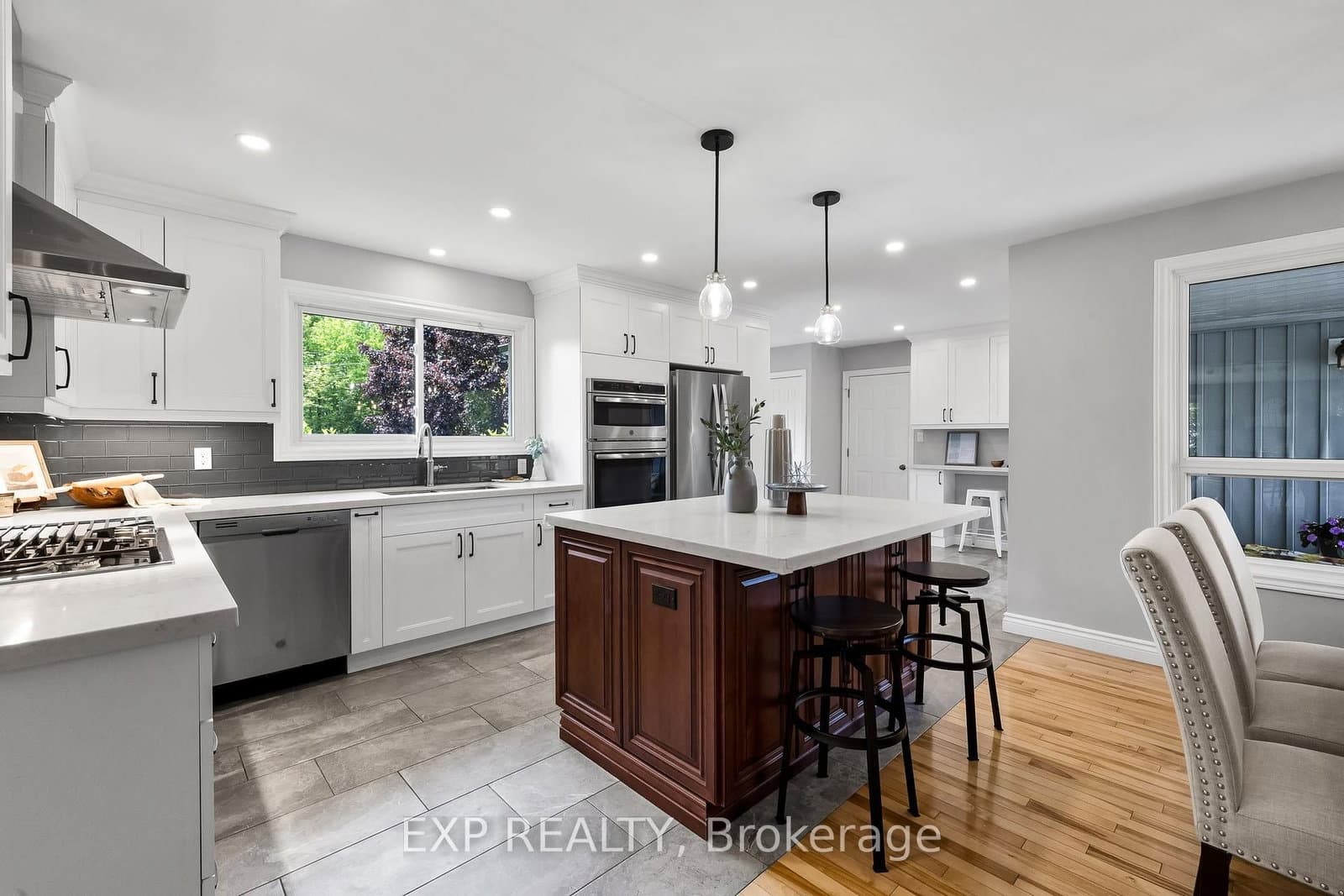 1742 Pebblestone Rd, Courtice - Photo 10 of 40