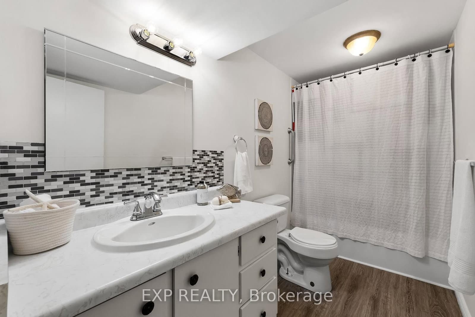 1742 Pebblestone Rd, Courtice - Photo 37 of 40