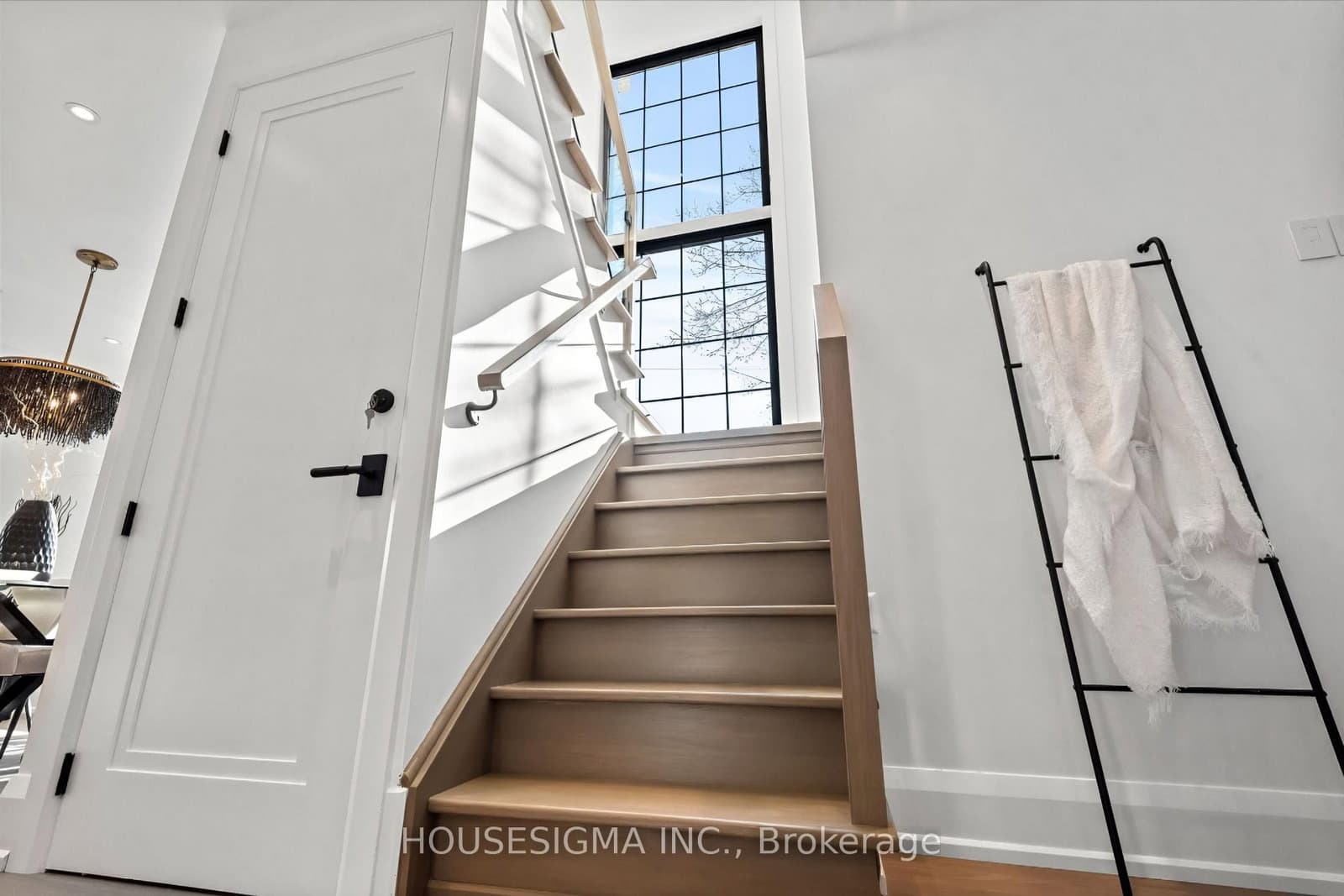 180 Glenwood Cres, Toronto - Photo 28 of 34