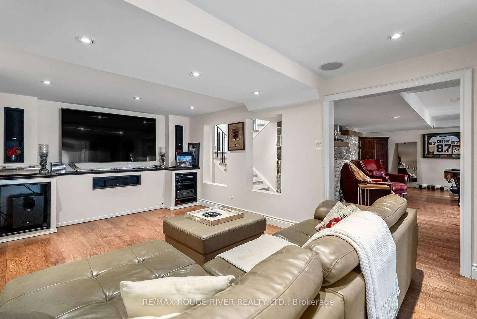 19 Ambleside Dr, Port Perry - Photo 34 of 40