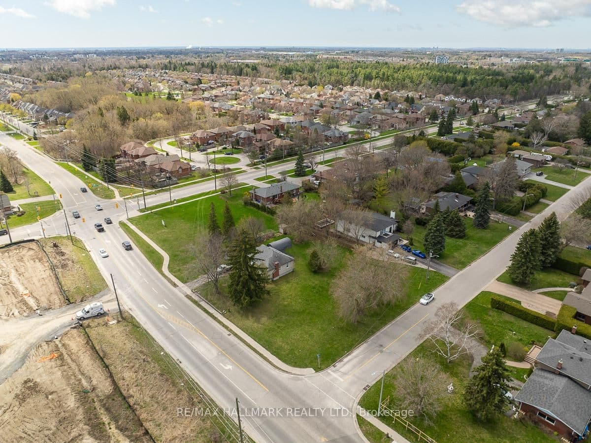 2030 Ritson Rd North, Oshawa - Photo 11 of 33