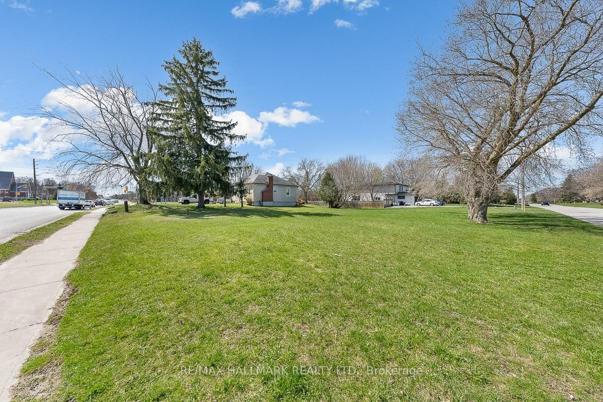 2030 Ritson Rd North, Oshawa - Photo 21 of 33