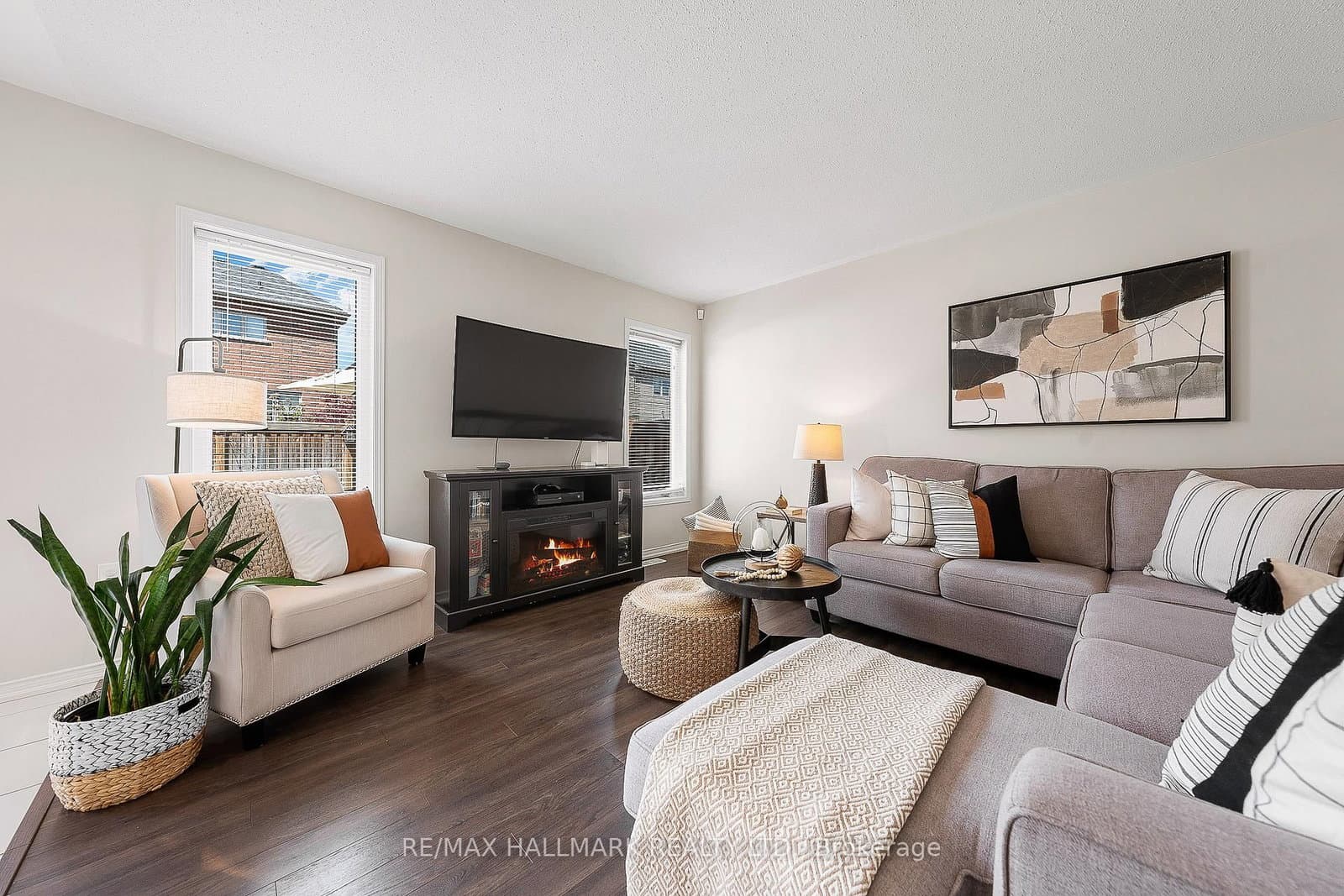 204 South Ocean Dr, Oshawa - Photo 20 of 40