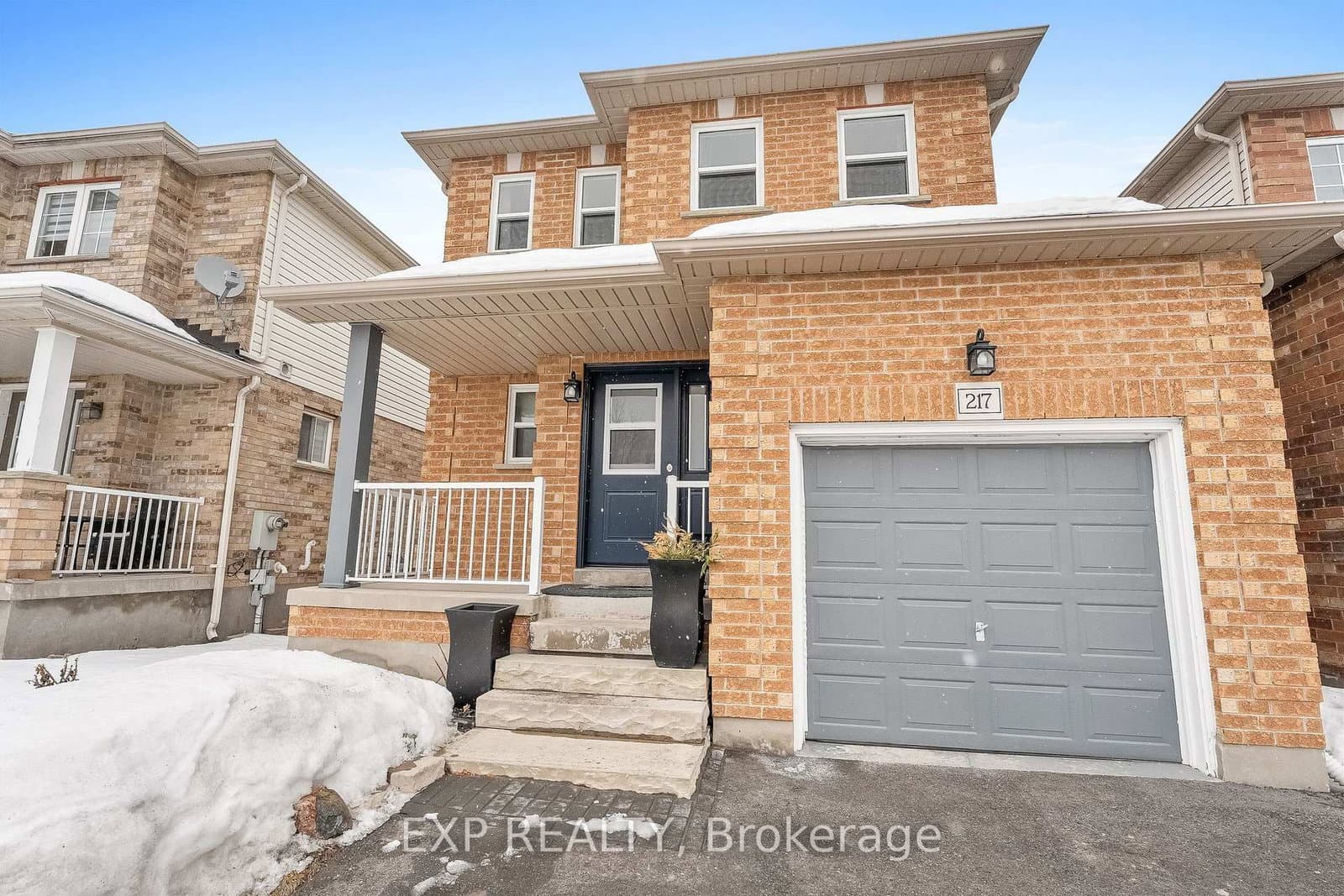 217 High St, Bowmanville - Photo 3 of 40