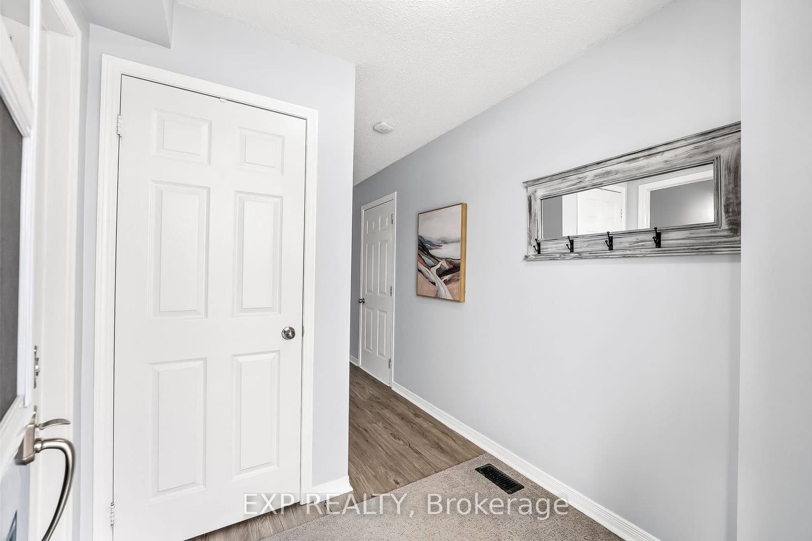 217 High St, Bowmanville - Photo 6 of 40