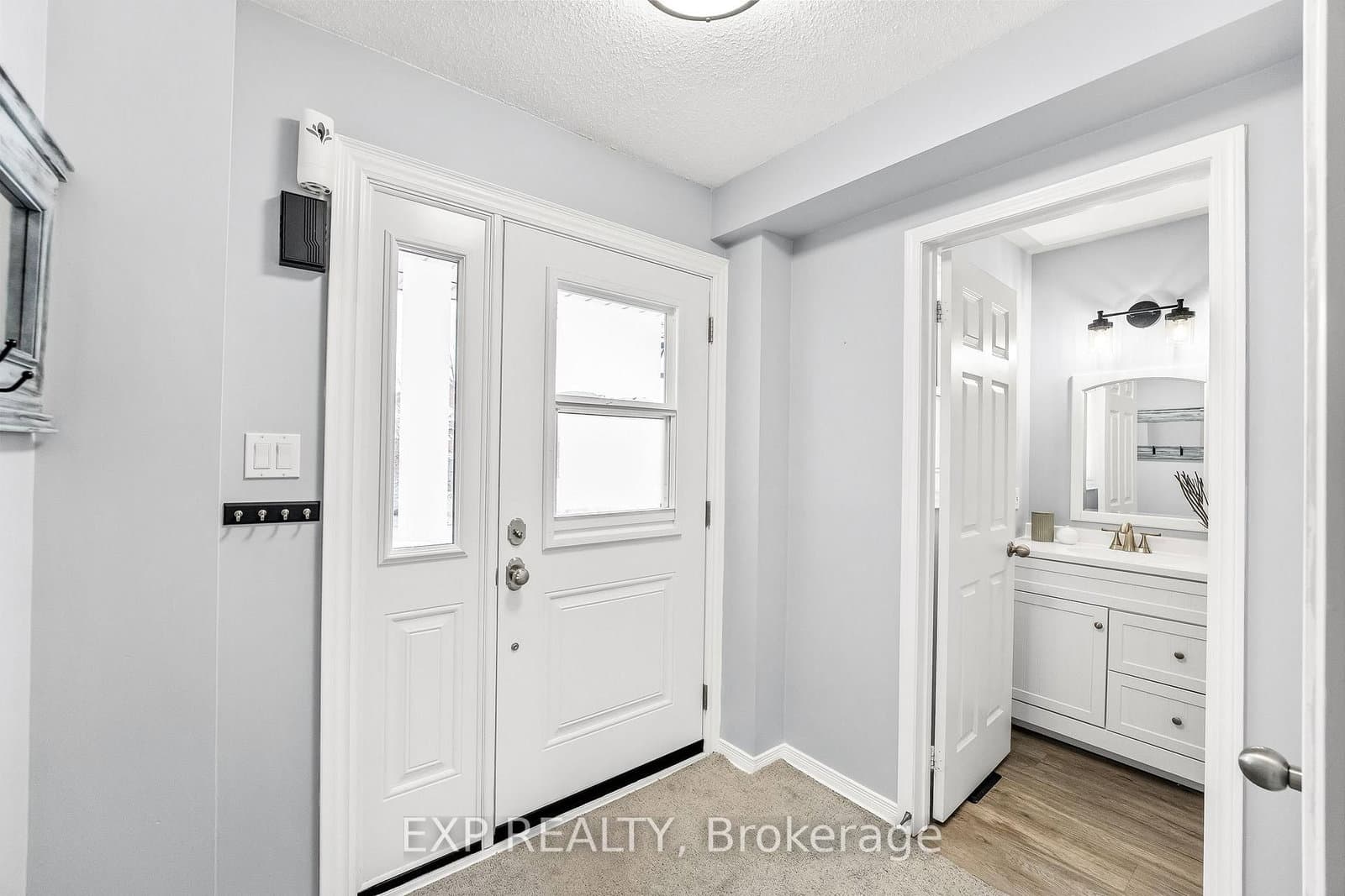 217 High St, Bowmanville - Photo 7 of 40