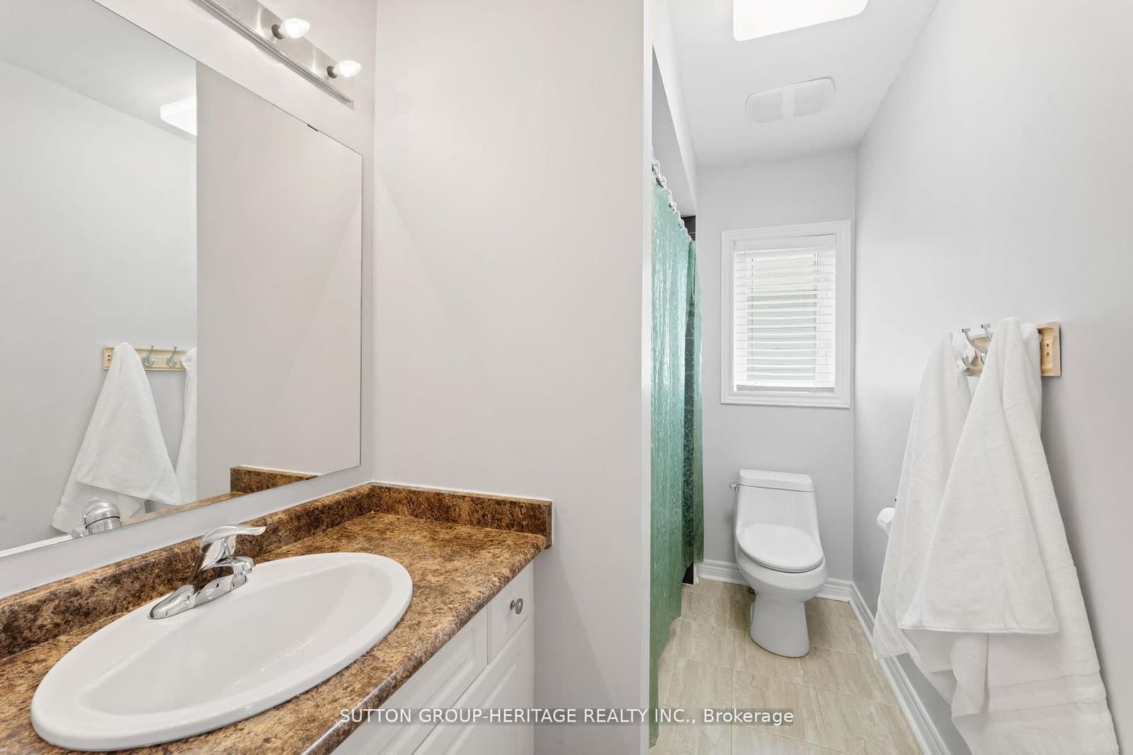 23 Arnold Johnston St, Courtice - Photo 22 of 38