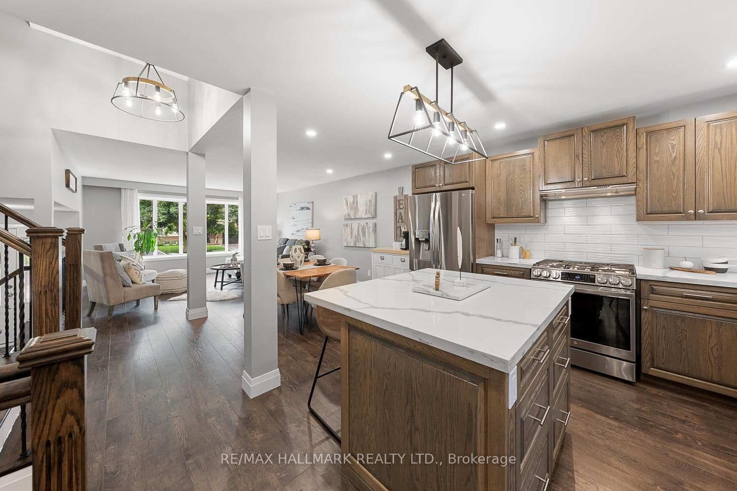 23 Spry Ave, Bowmanville - Photo 12 of 40
