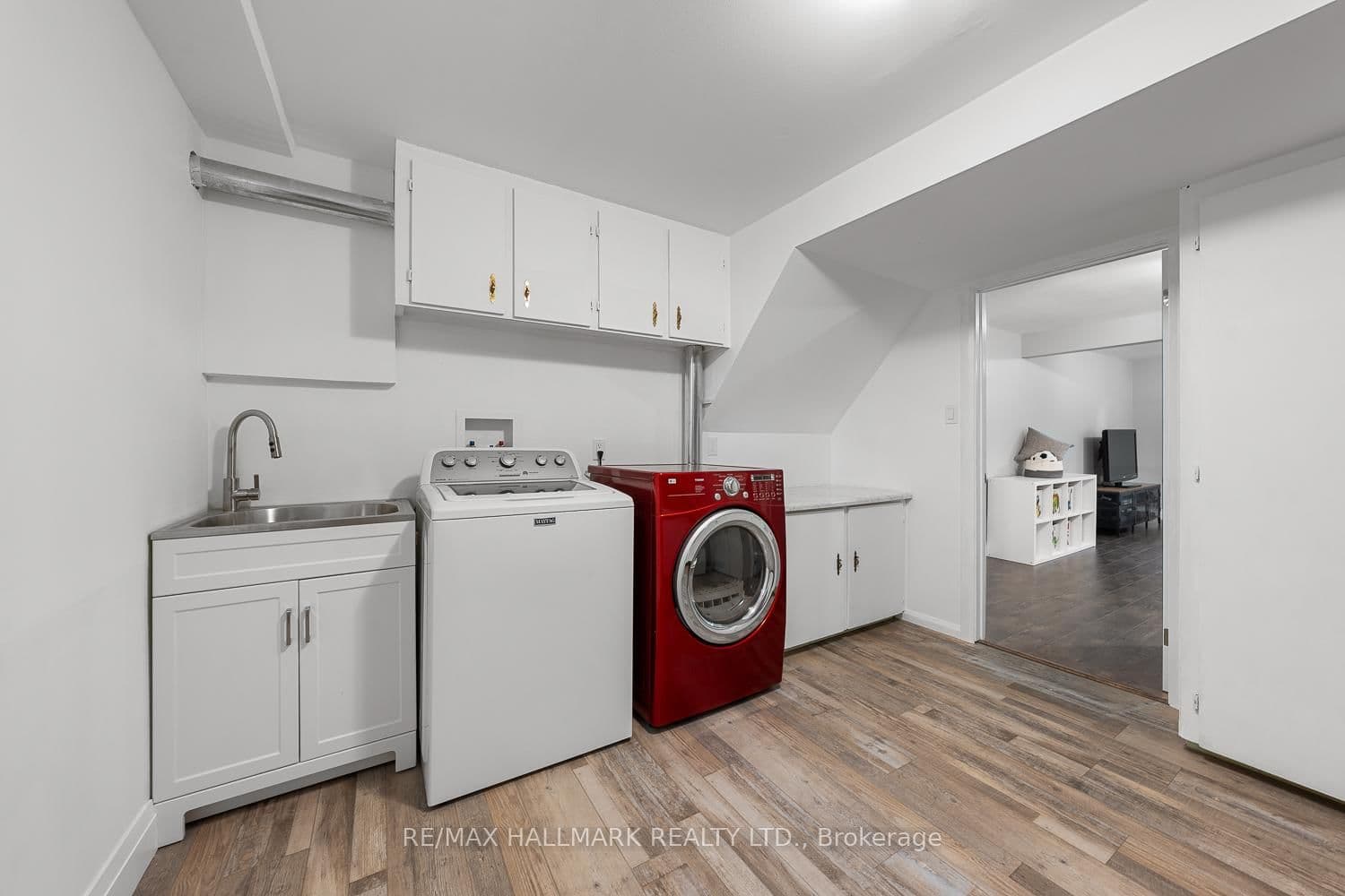 23 Spry Ave, Bowmanville - Photo 32 of 40