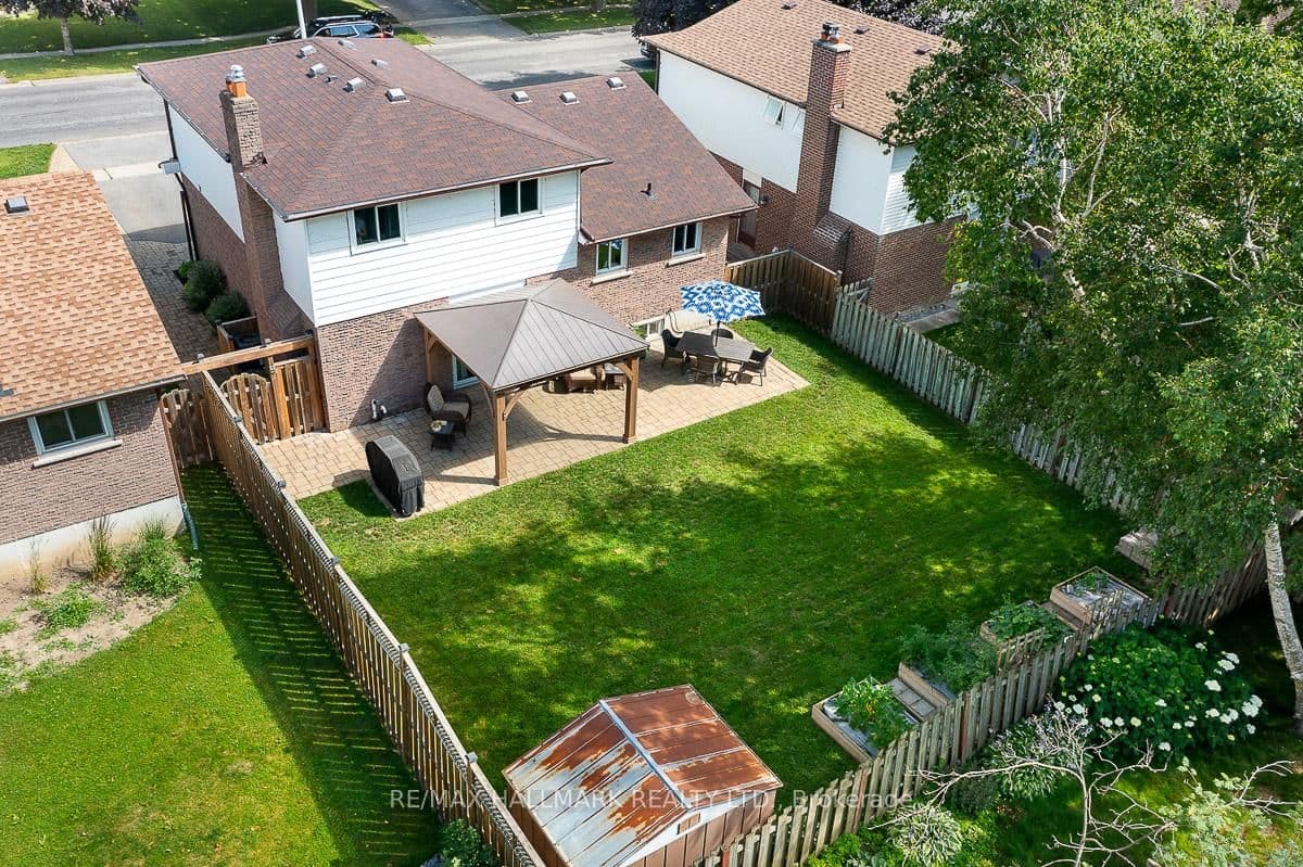 23 Spry Ave, Bowmanville - Photo 35 of 40