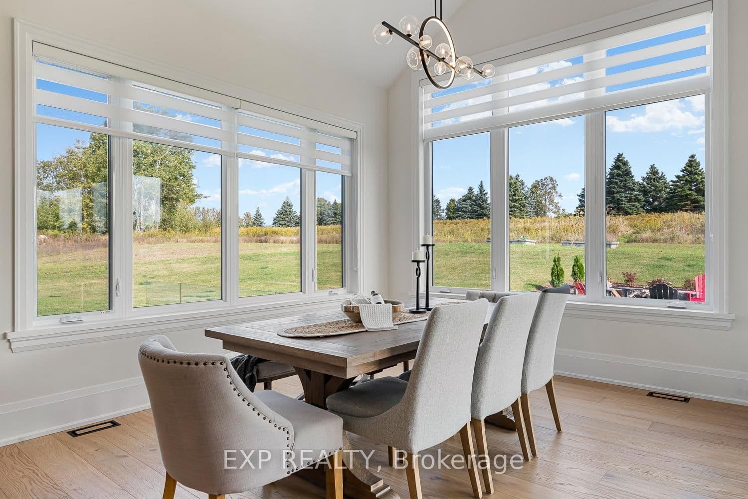 25 Franklin Cres, Whitby - Photo 16 of 40