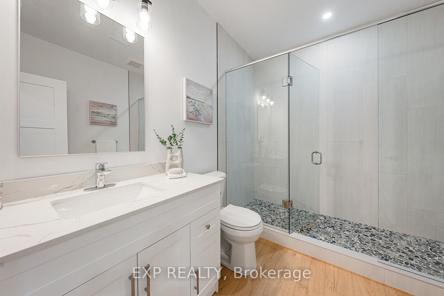25 Franklin Cres, Whitby - Photo 37 of 40