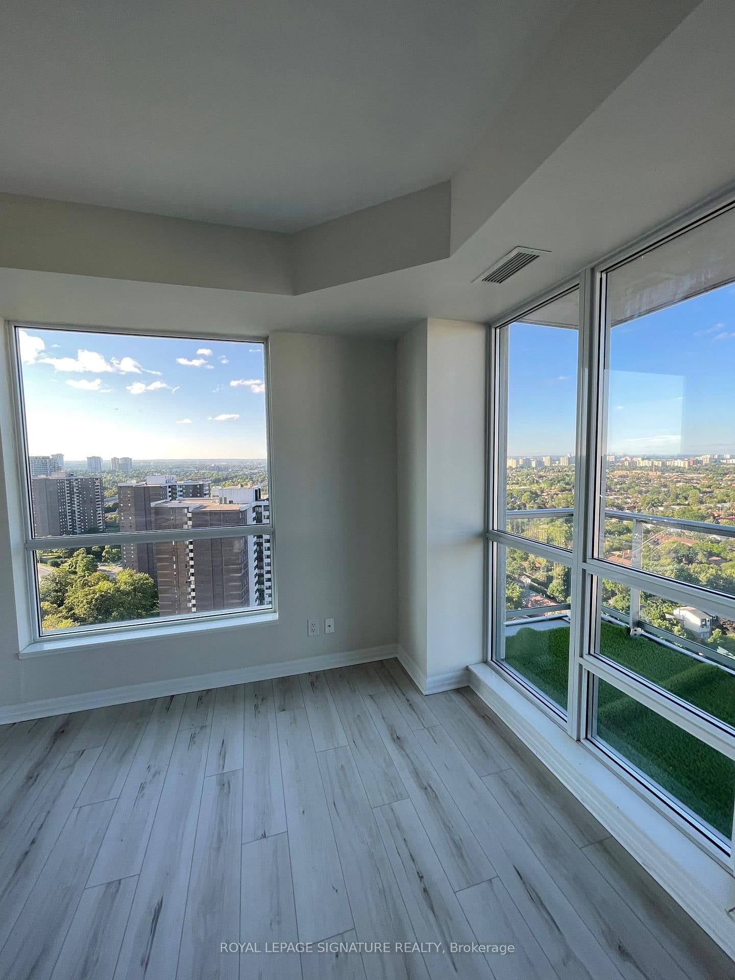 2505-30 Herons Hill Way, Toronto - Photo 10 of 35