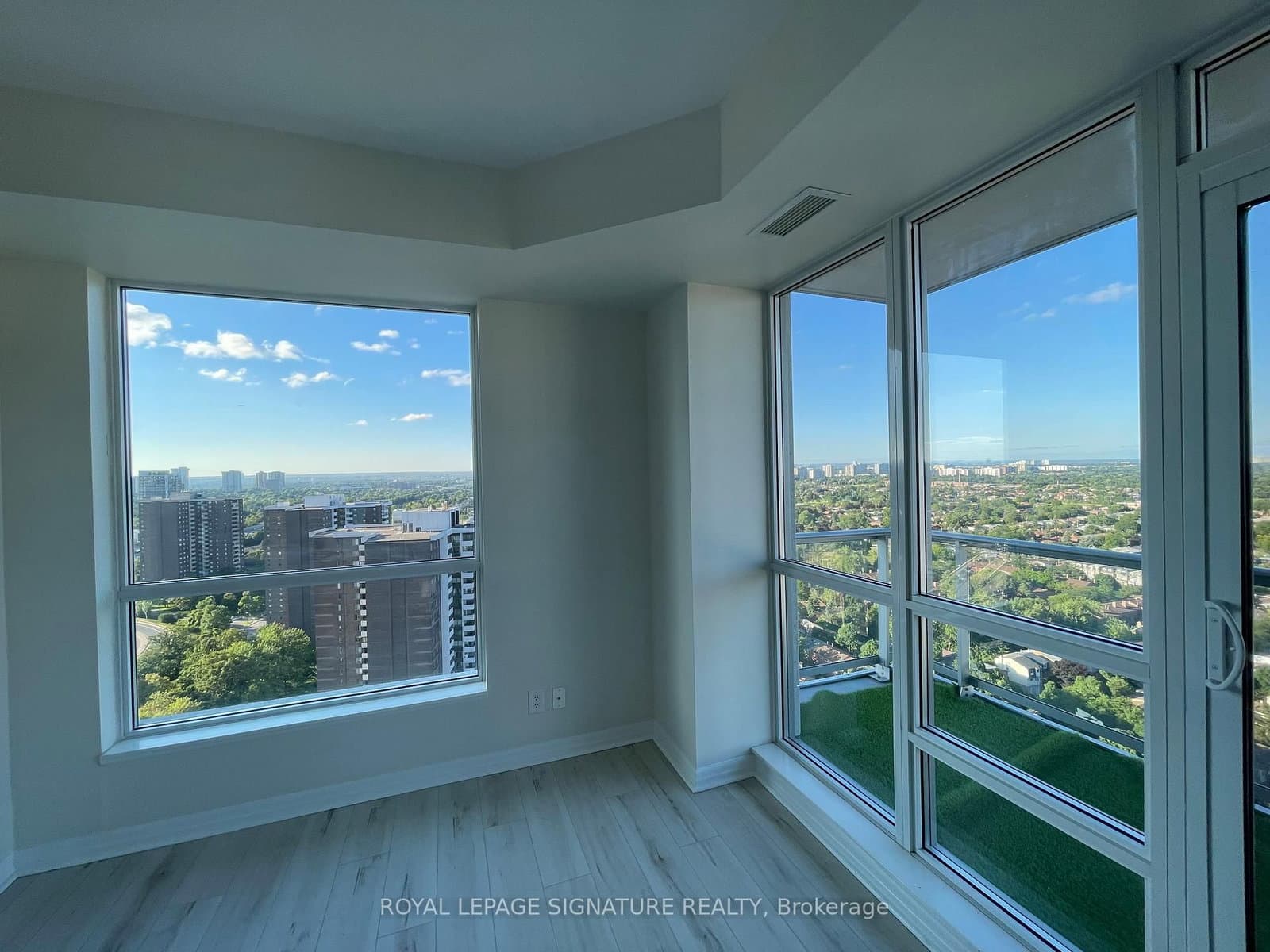 2505-30 Herons Hill Way, Toronto - Photo 12 of 35