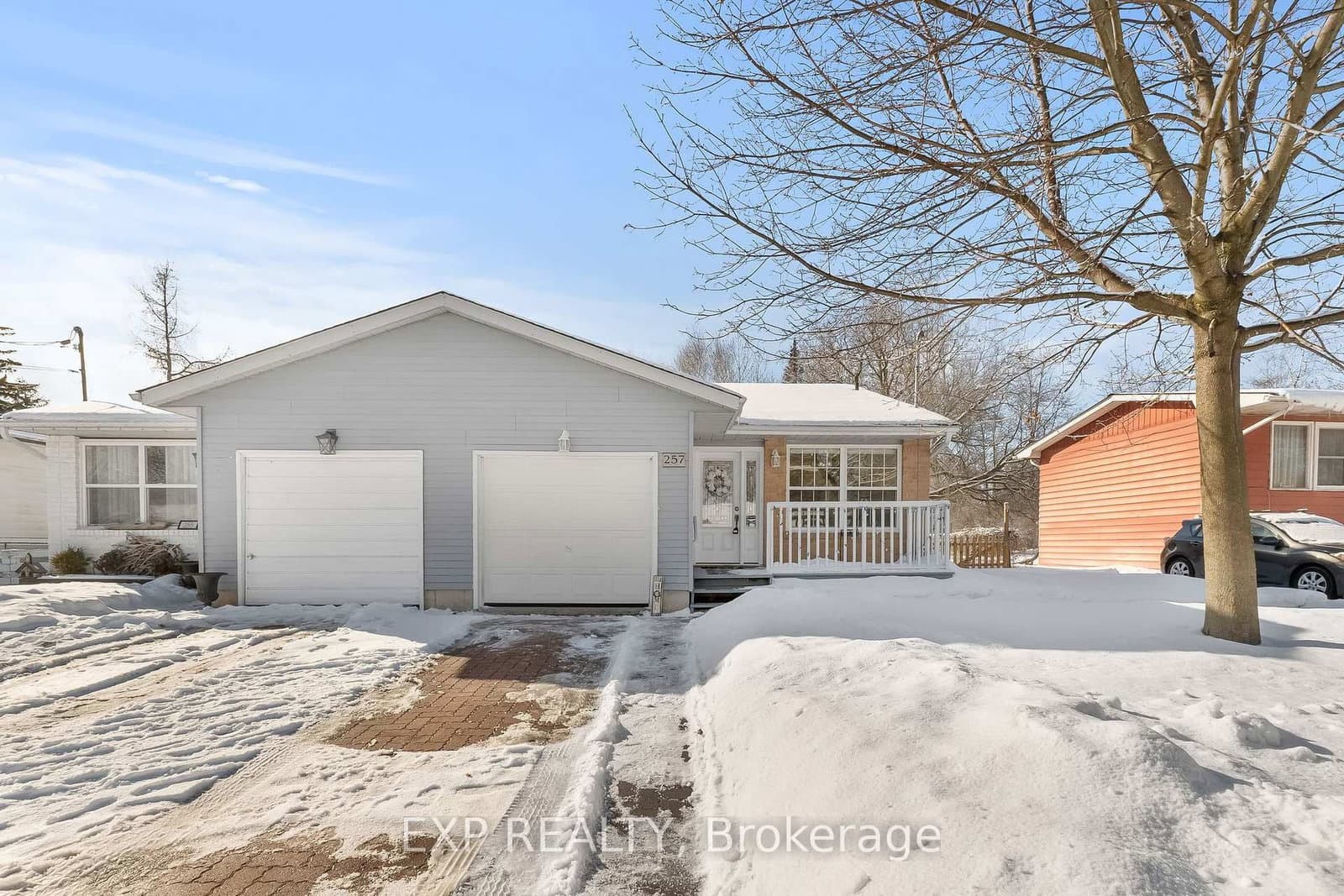 257 Sinclair St, Cobourg - Photo 2 of 40
