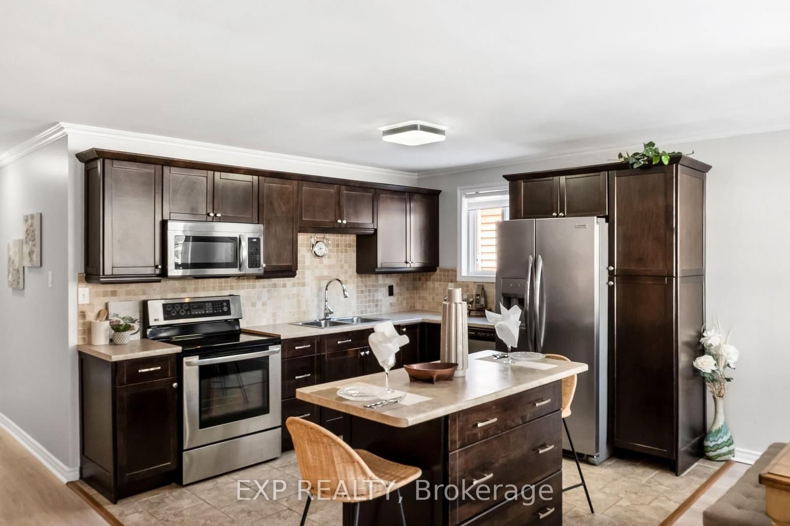 257 Sinclair St, Cobourg - Photo 12 of 40