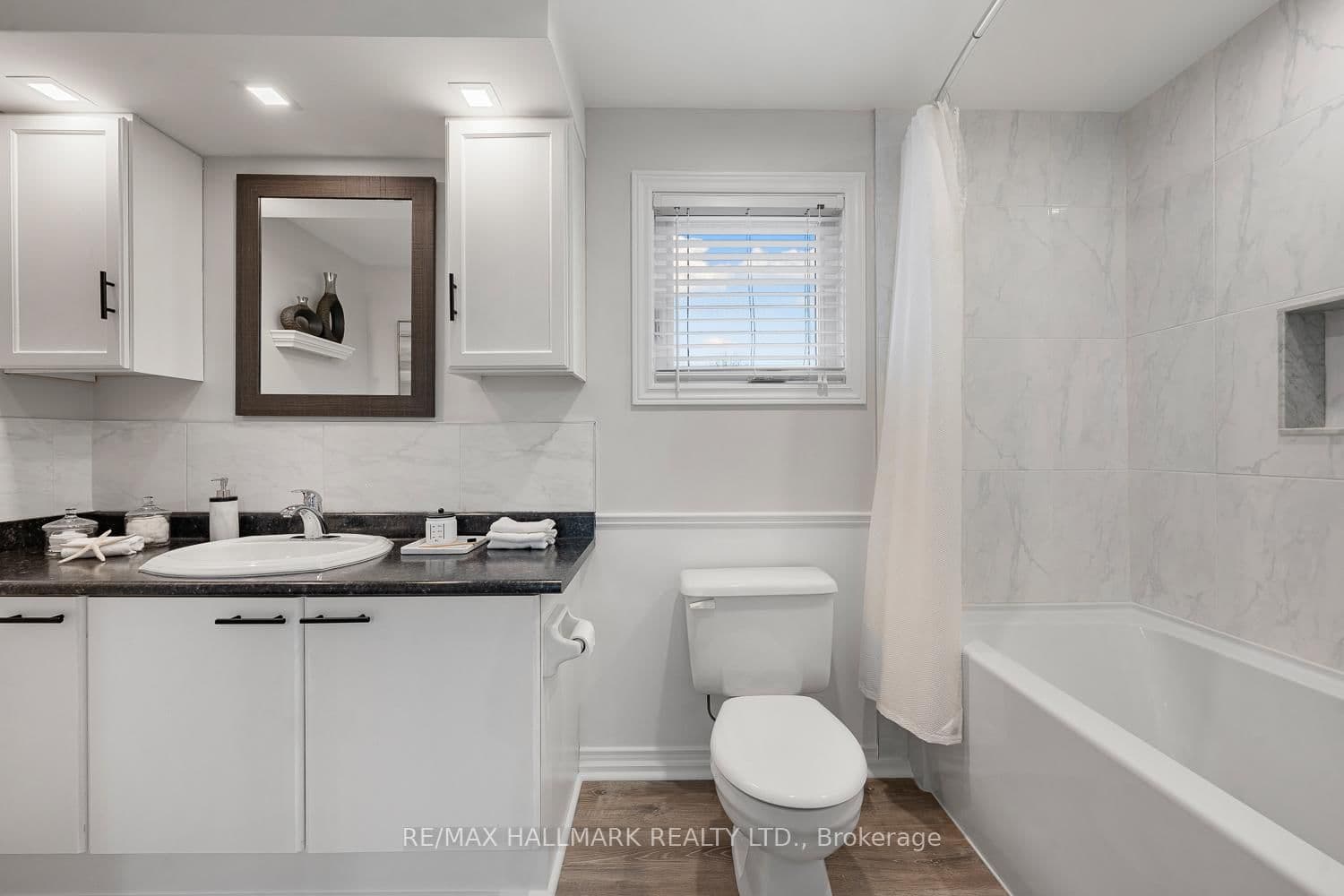 26 Arran Crt, Courtice - Photo 26 of 40