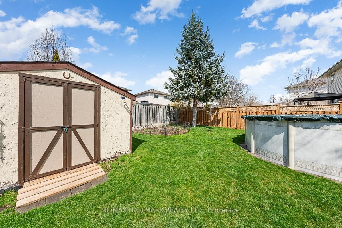 26 Arran Crt, Courtice - Photo 35 of 40