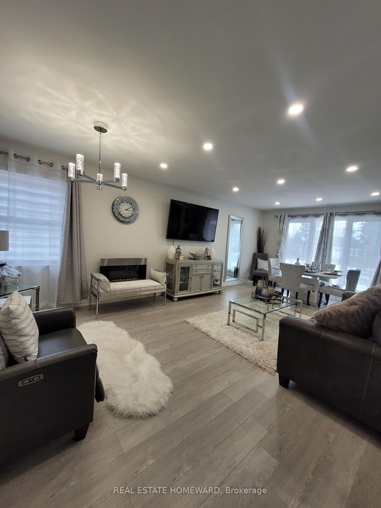 264 Windsor St, Oshawa - Photo 5 of 22