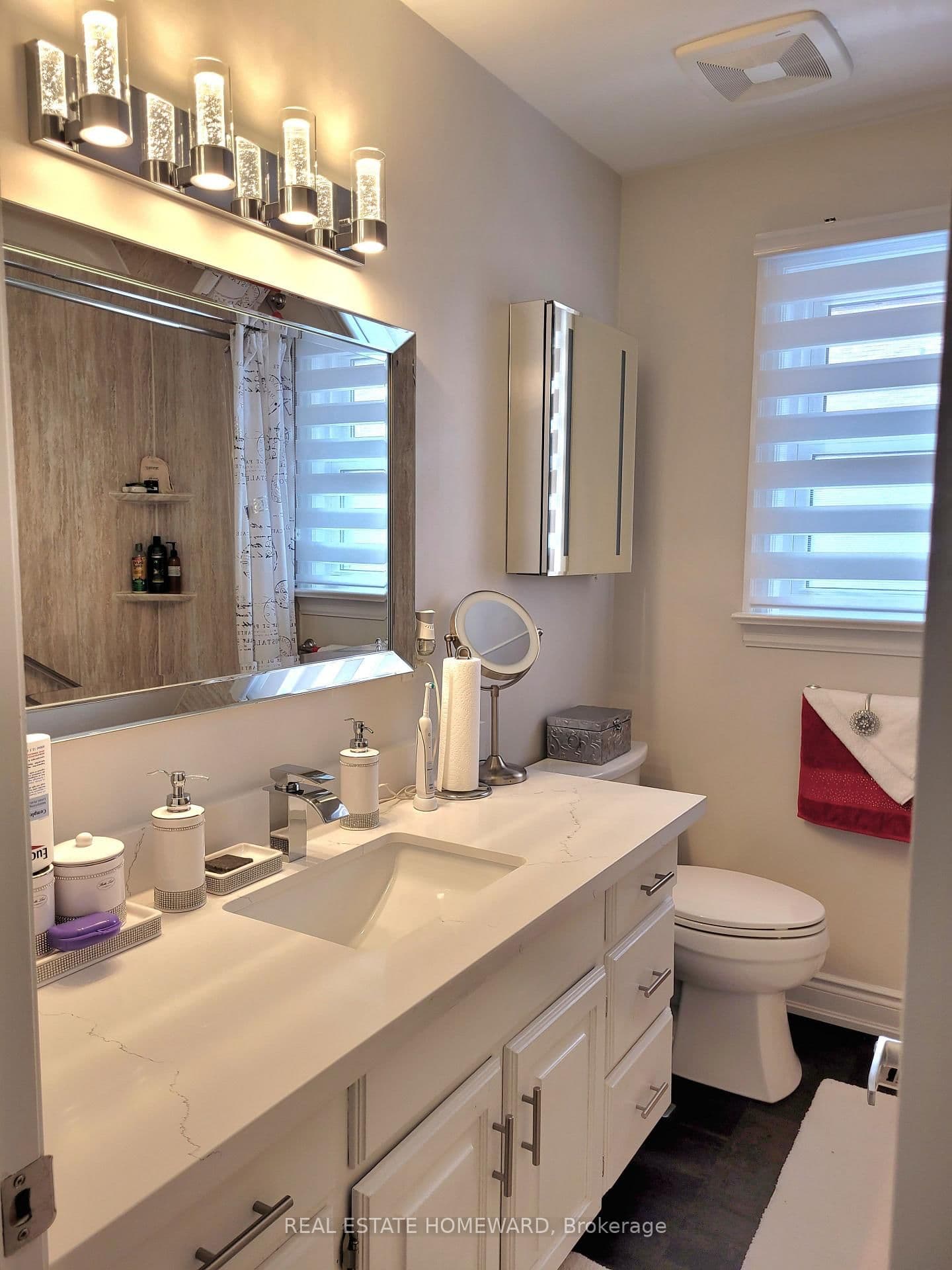 264 Windsor St, Oshawa - Photo 10 of 22