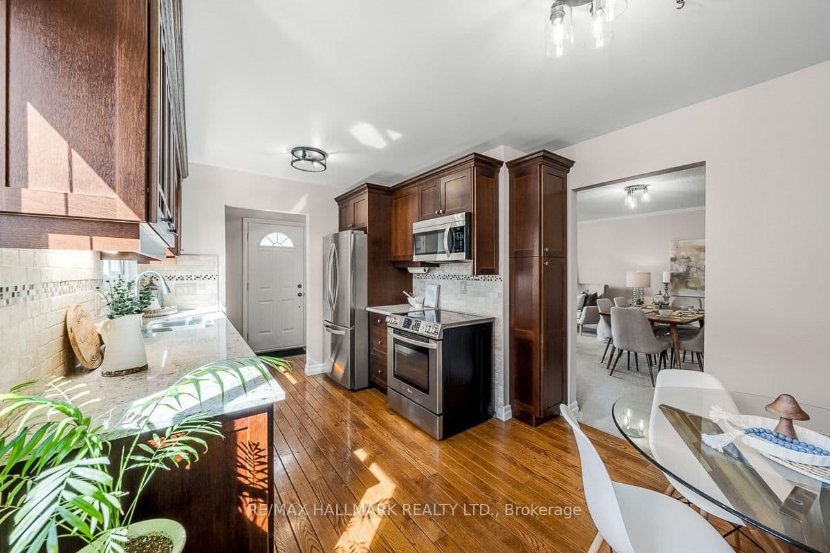 27 Roser Cres, Bowmanville - Photo 9 of 40