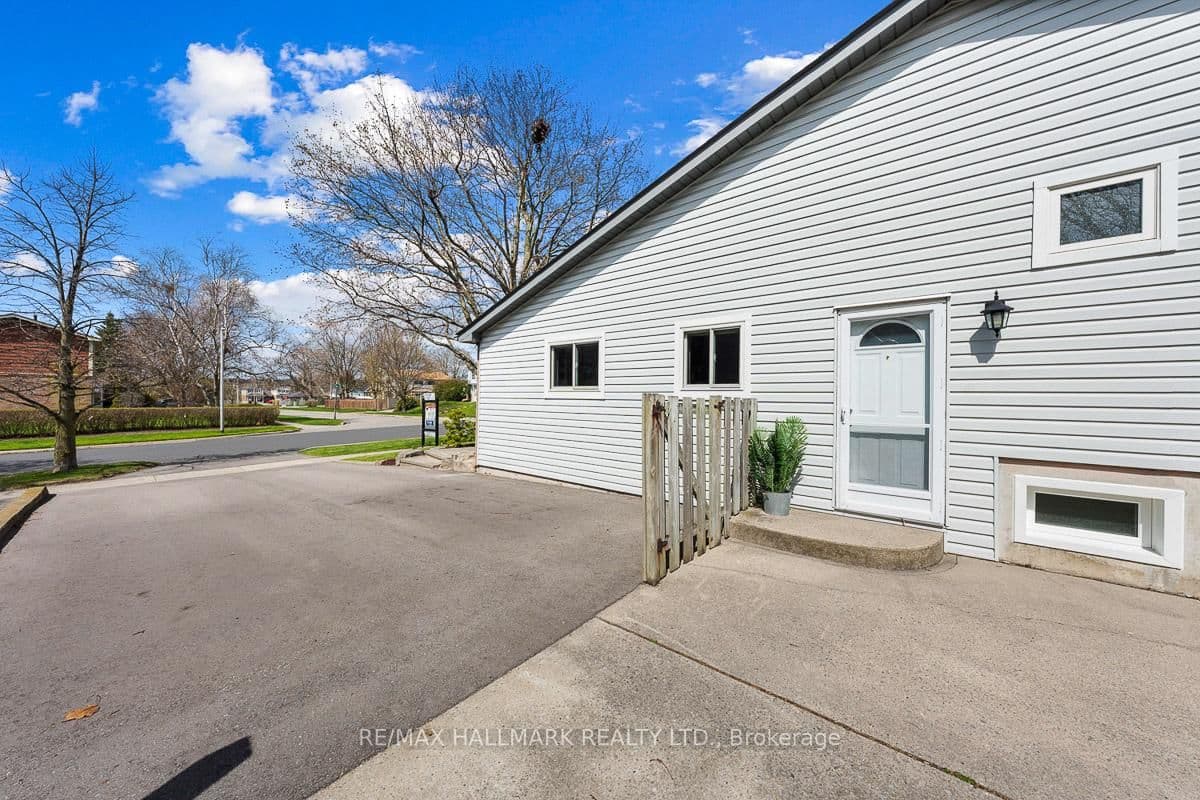 27 Roser Cres, Bowmanville - Photo 33 of 40