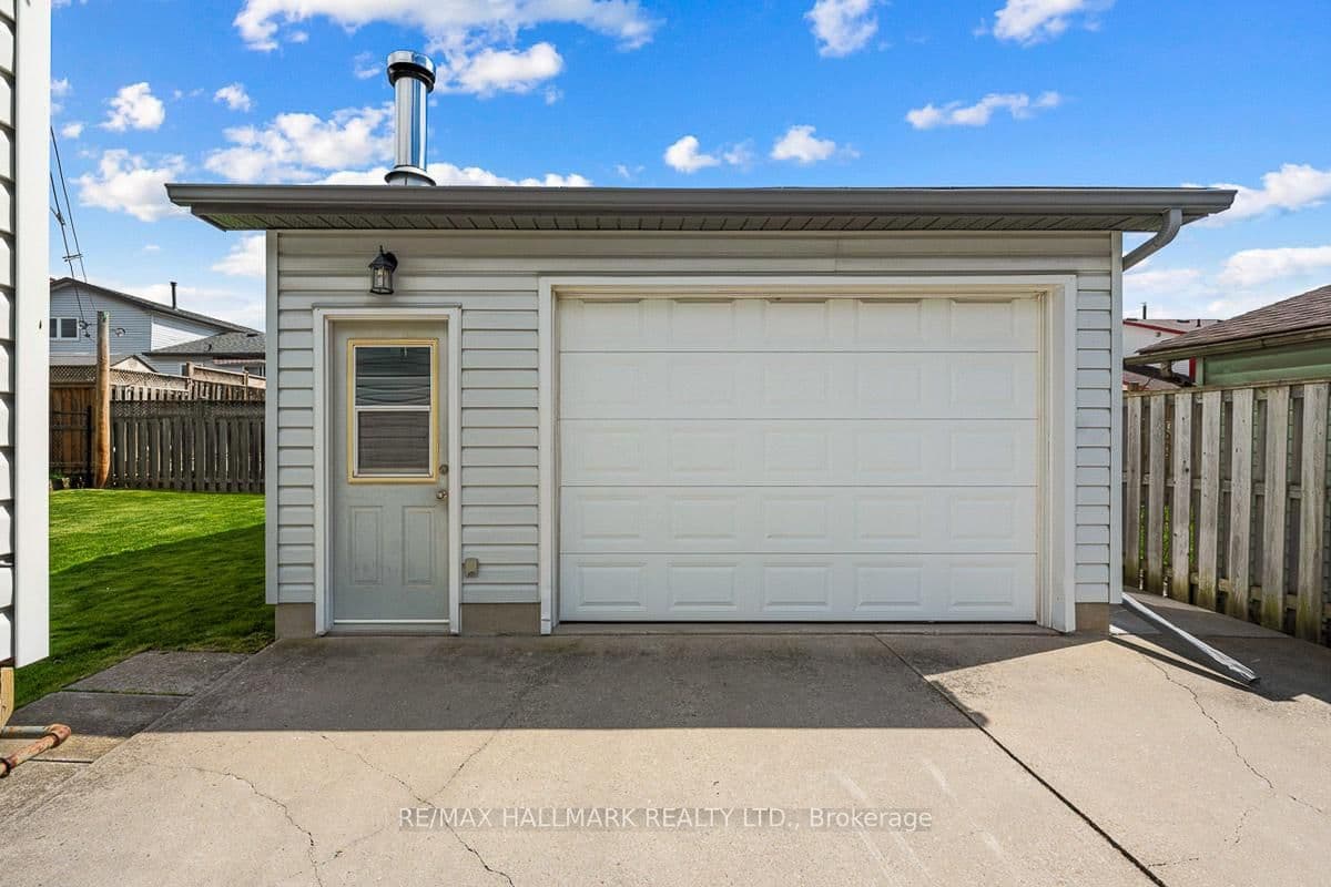 27 Roser Cres, Bowmanville - Photo 35 of 40