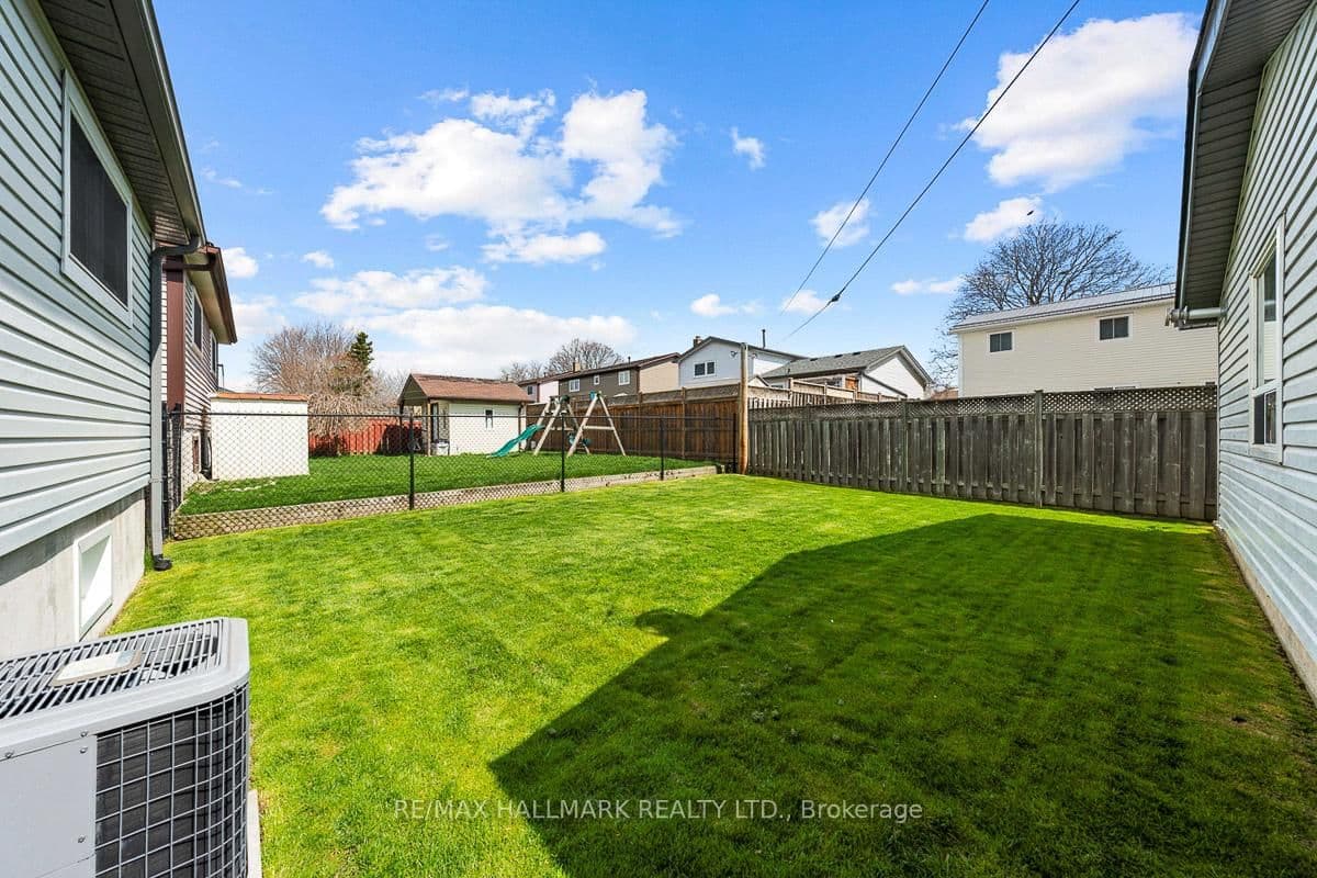 27 Roser Cres, Bowmanville - Photo 38 of 40
