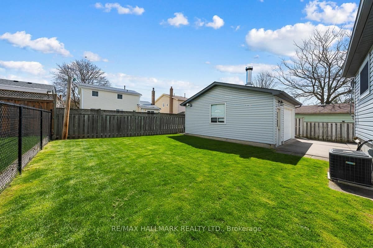 27 Roser Cres, Bowmanville - Photo 39 of 40