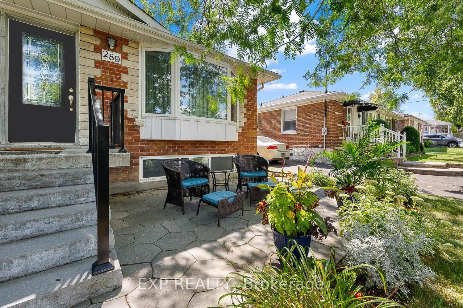 289 Ridgeway Ave, Oshawa - Photo 3 of 40