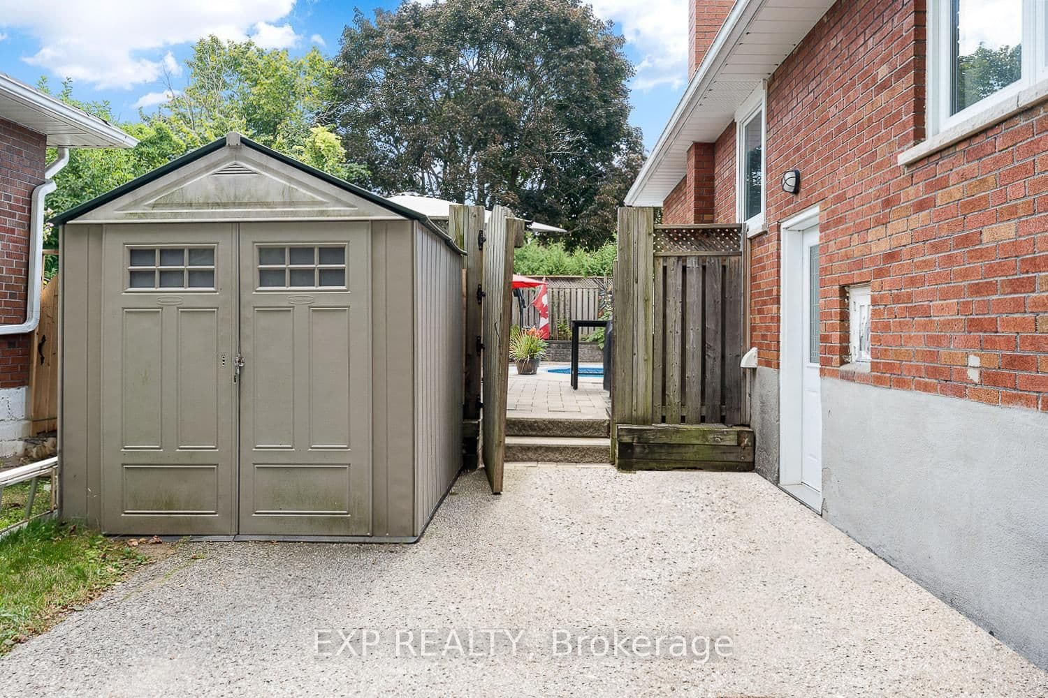 289 Ridgeway Ave, Oshawa - Photo 29 of 40