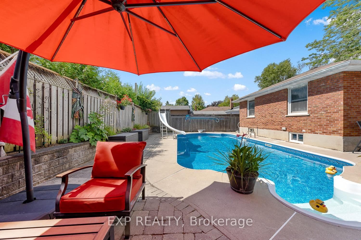 289 Ridgeway Ave, Oshawa - Photo 34 of 40