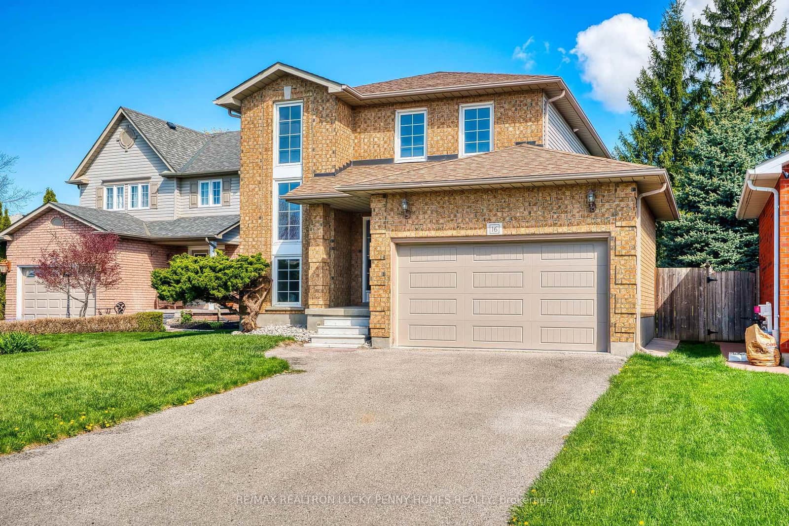 29 Wabbokish Crt, Courtice