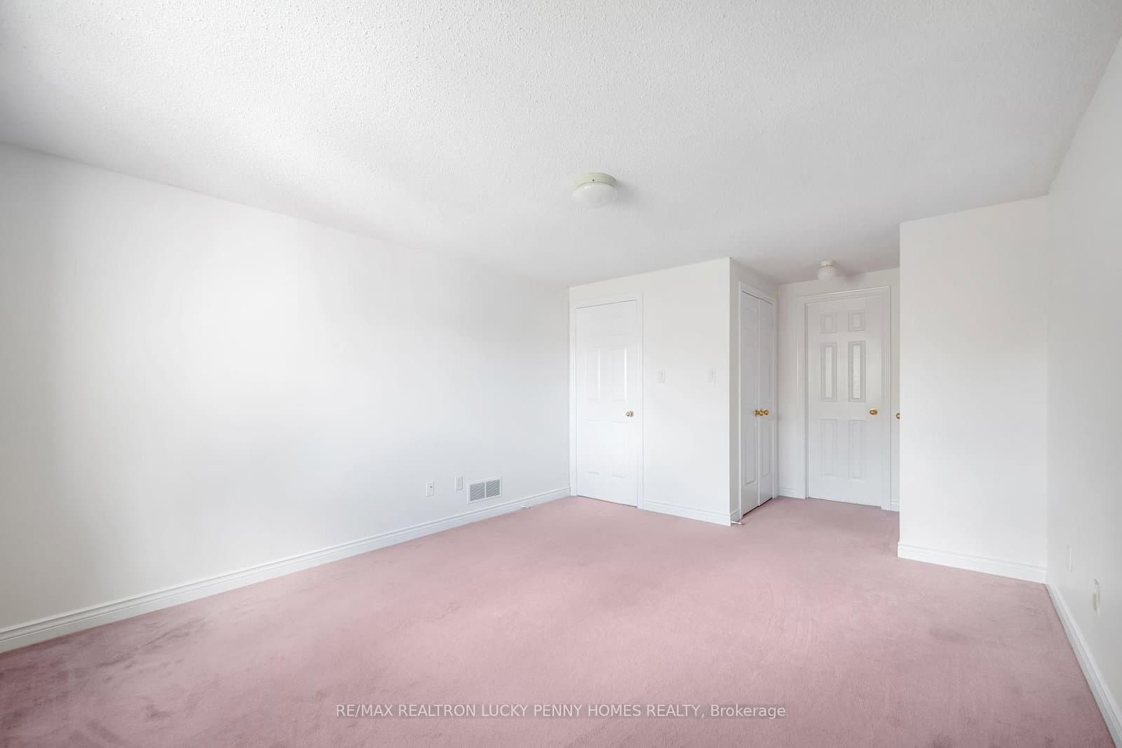 29 Wabbokish Crt, Courtice - Photo 13 of 27