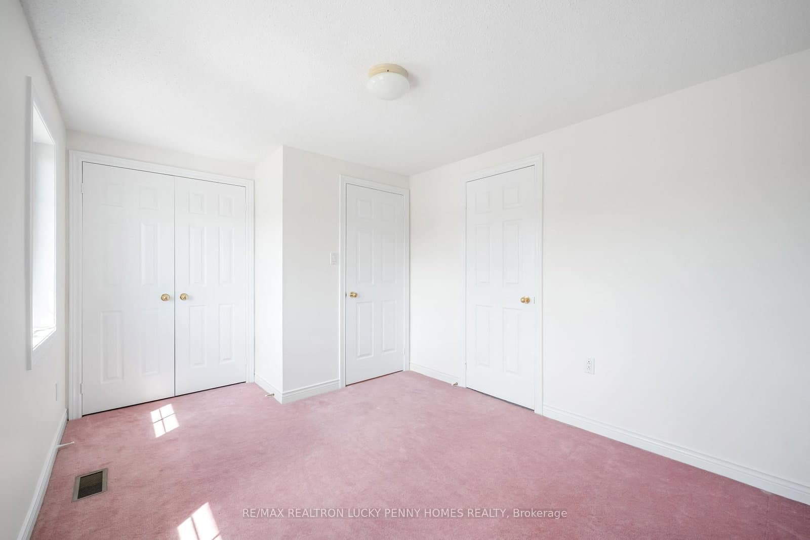 29 Wabbokish Crt, Courtice - Photo 20 of 27