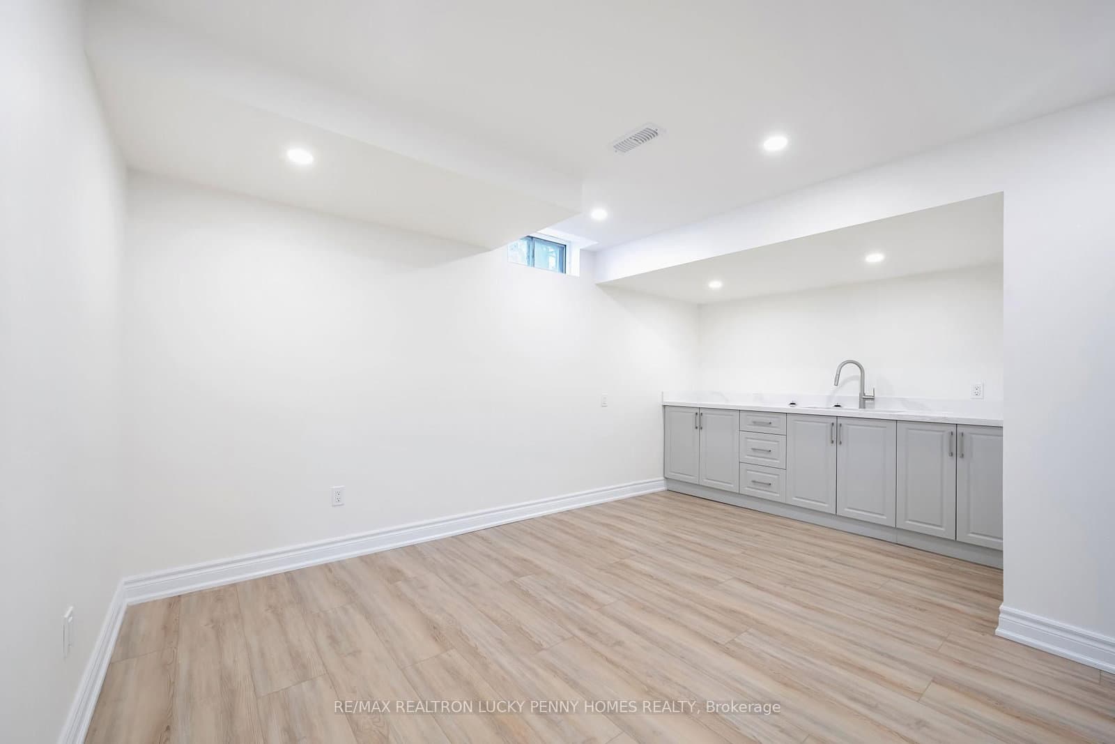 29 Wabbokish Crt, Courtice - Photo 22 of 27