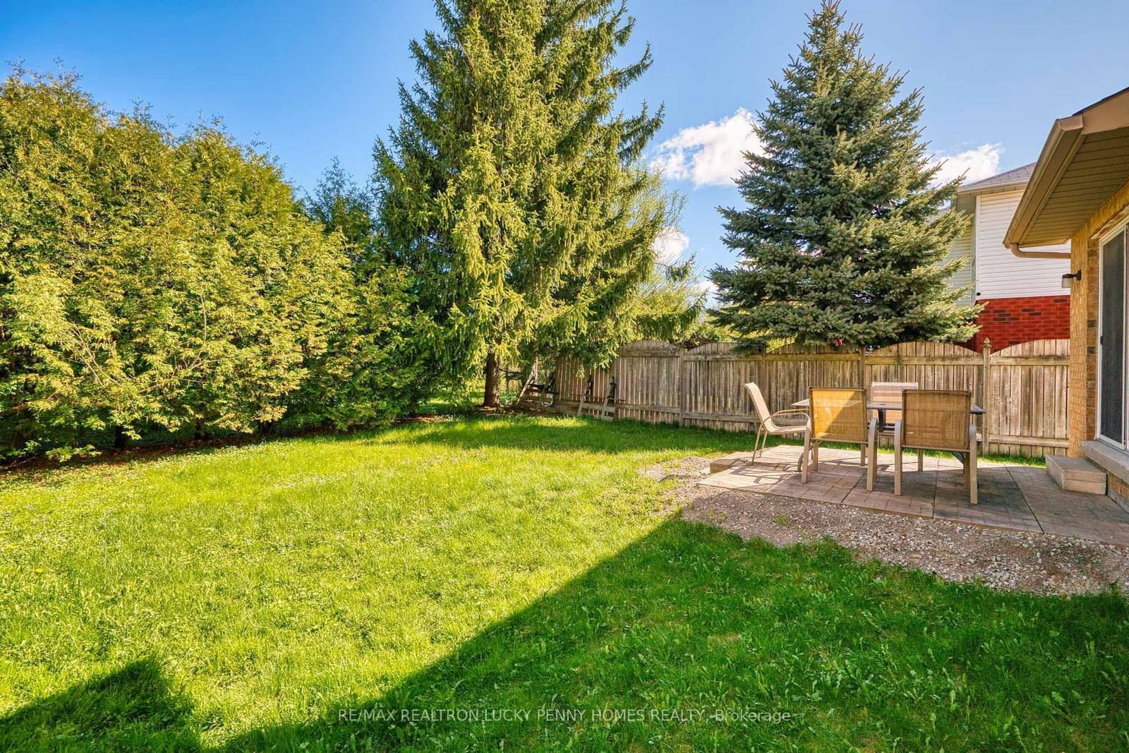 29 Wabbokish Crt, Courtice - Photo 27 of 27