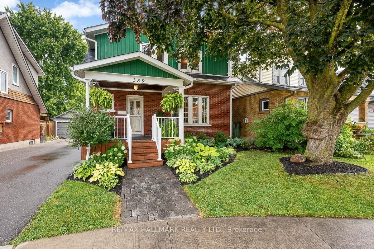 359 Mary St N, Oshawa - Photo 2 of 40