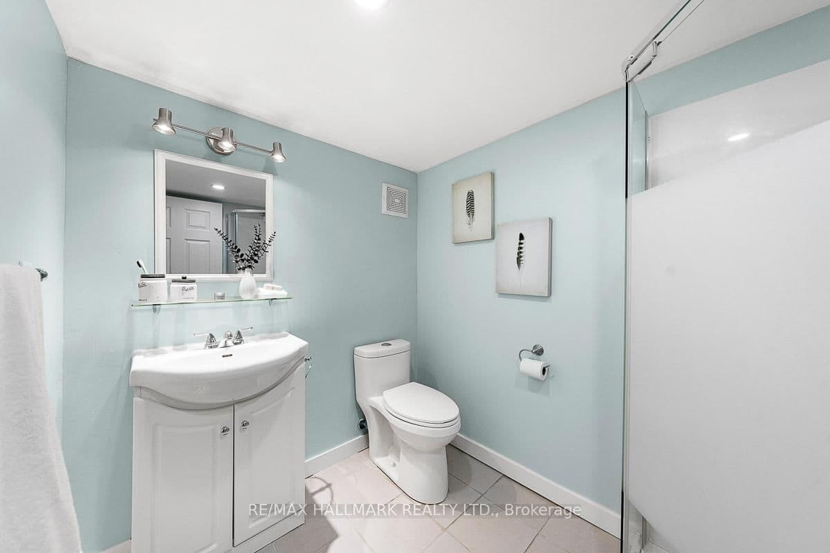 359 Mary St N, Oshawa - Photo 32 of 40
