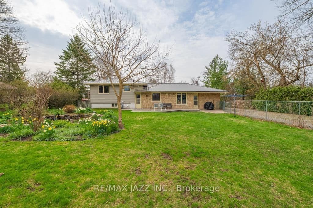 36 Manvers Dr, Janetville - Photo 4 of 25