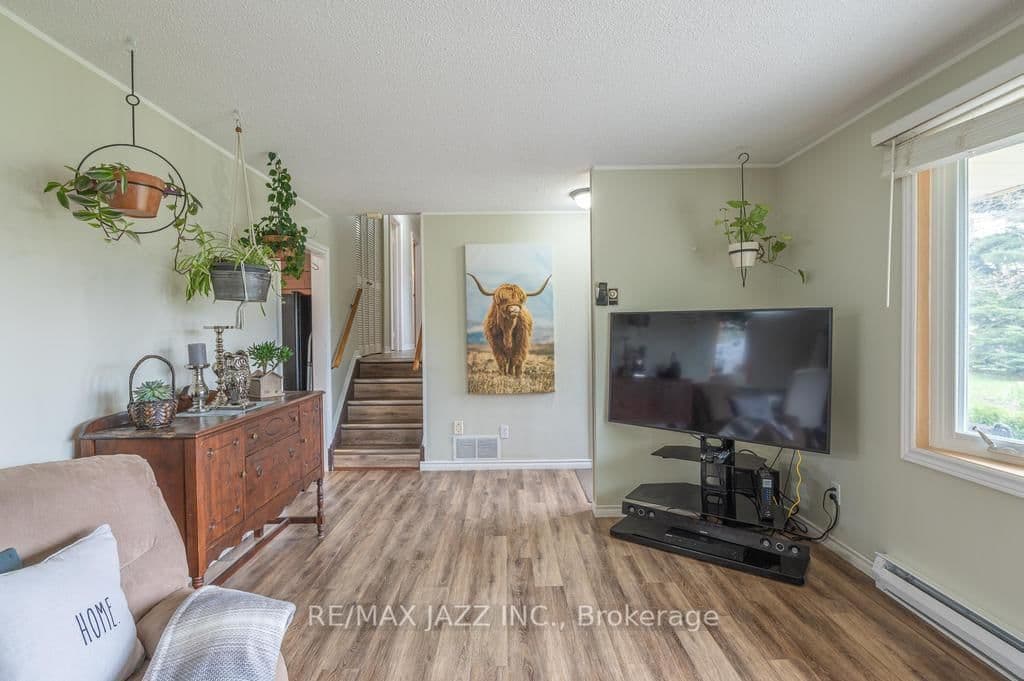 36 Manvers Dr, Janetville - Photo 5 of 25