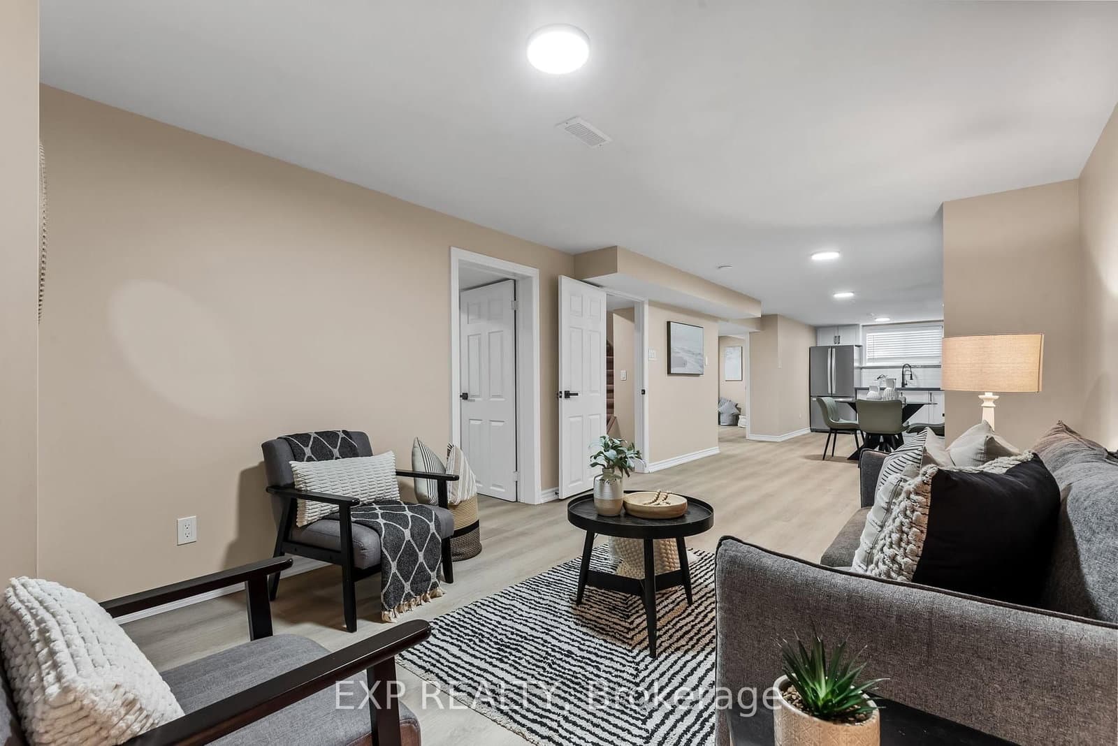 383 Windsor St, Oshawa - Photo 27 of 40