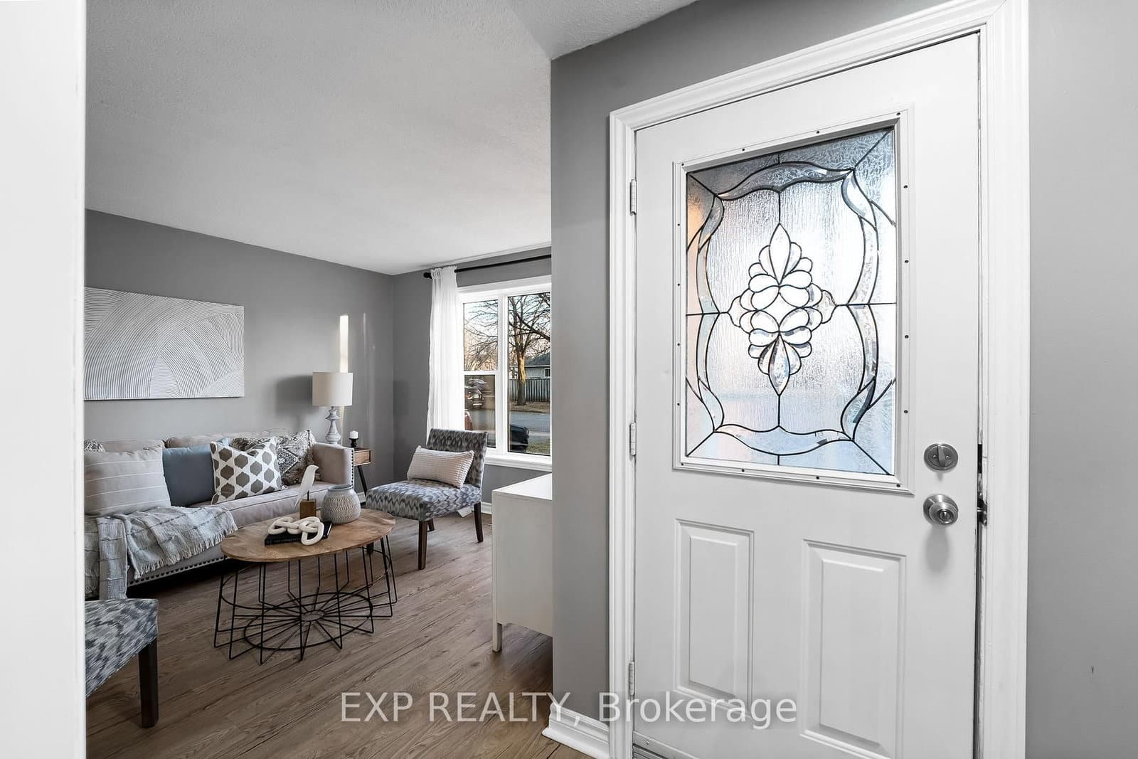 39 Inglis Ave, Courtice - Photo 3 of 40