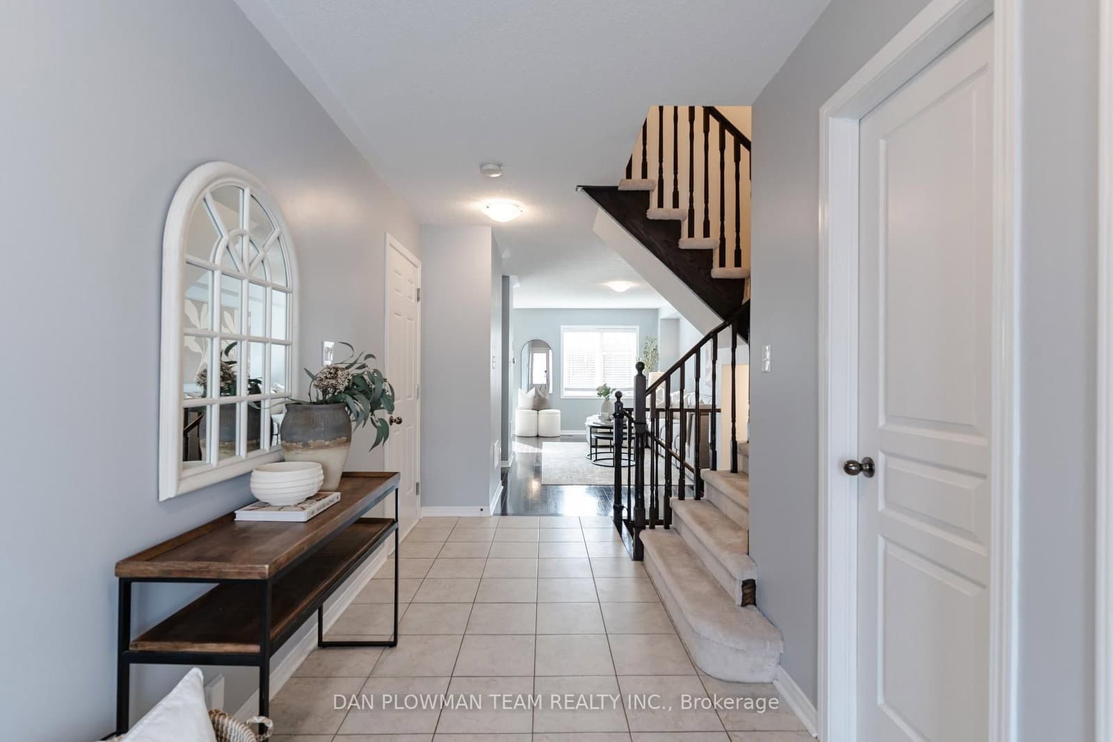 39 Sidney Rundle Ave, Bowmanville - Photo 3 of 38