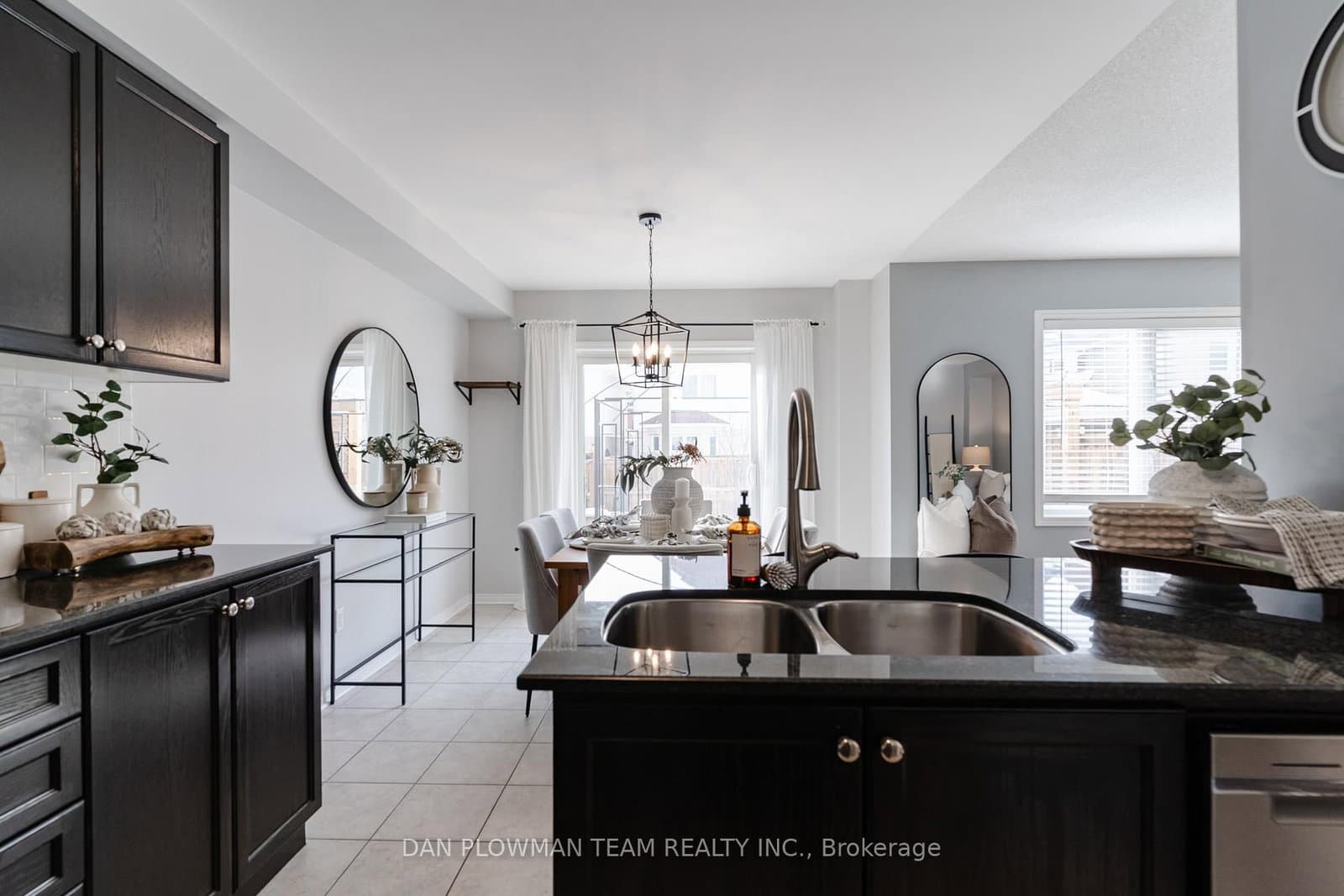 39 Sidney Rundle Ave, Bowmanville - Photo 12 of 38