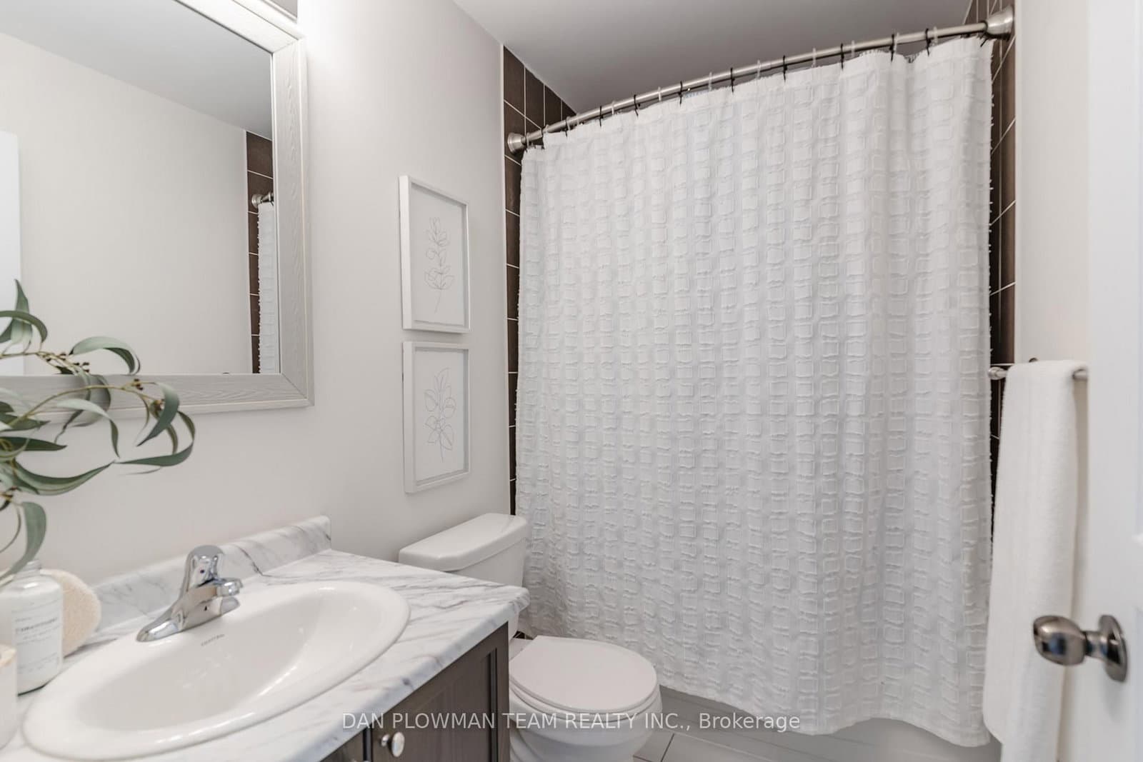 39 Sidney Rundle Ave, Bowmanville - Photo 23 of 38