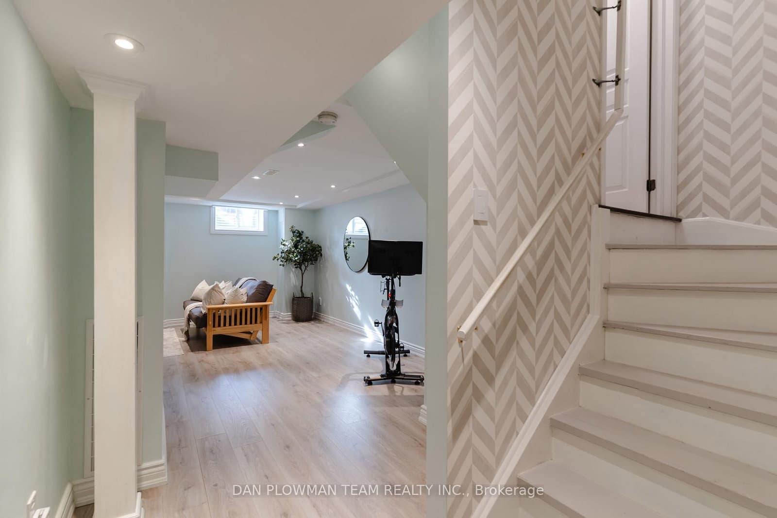 39 Sidney Rundle Ave, Bowmanville - Photo 25 of 38